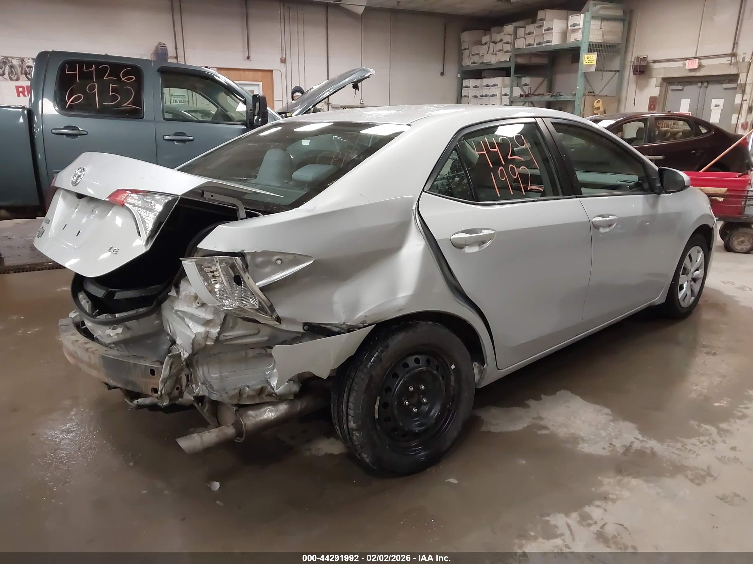 TOYOTA COROLLA image 4
