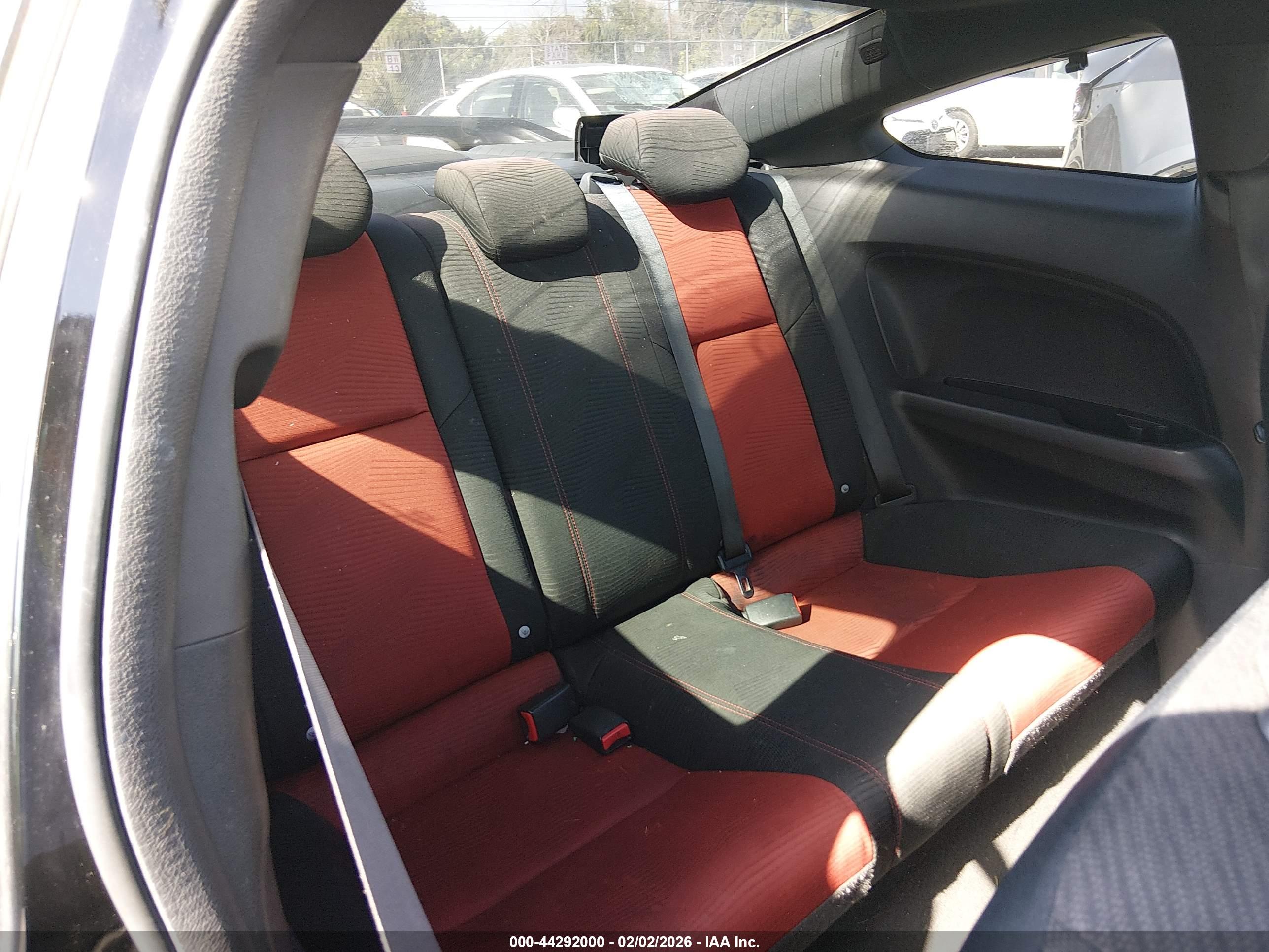 HONDA CIVIC image 8