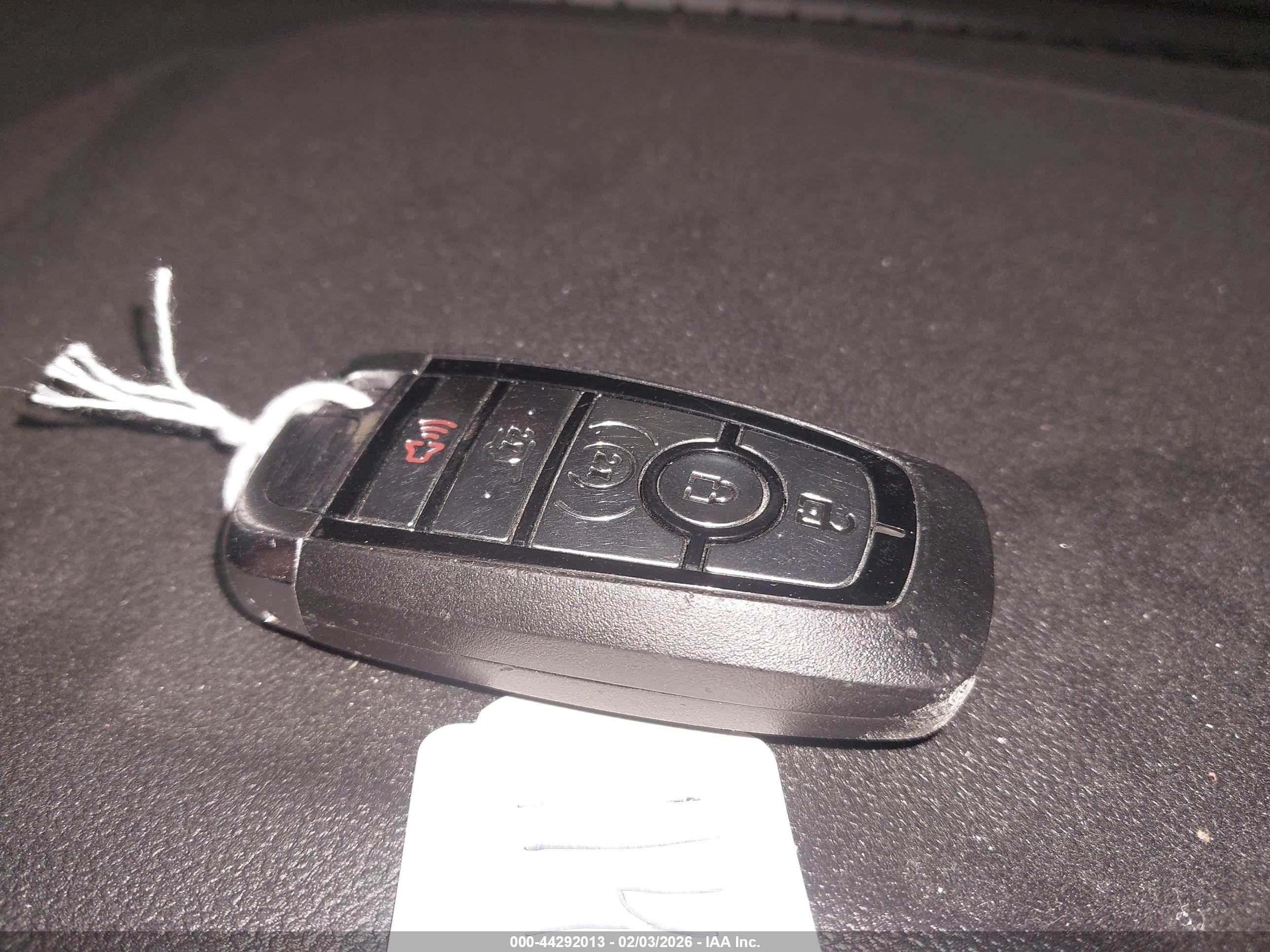 FORD ESCAPE image 11