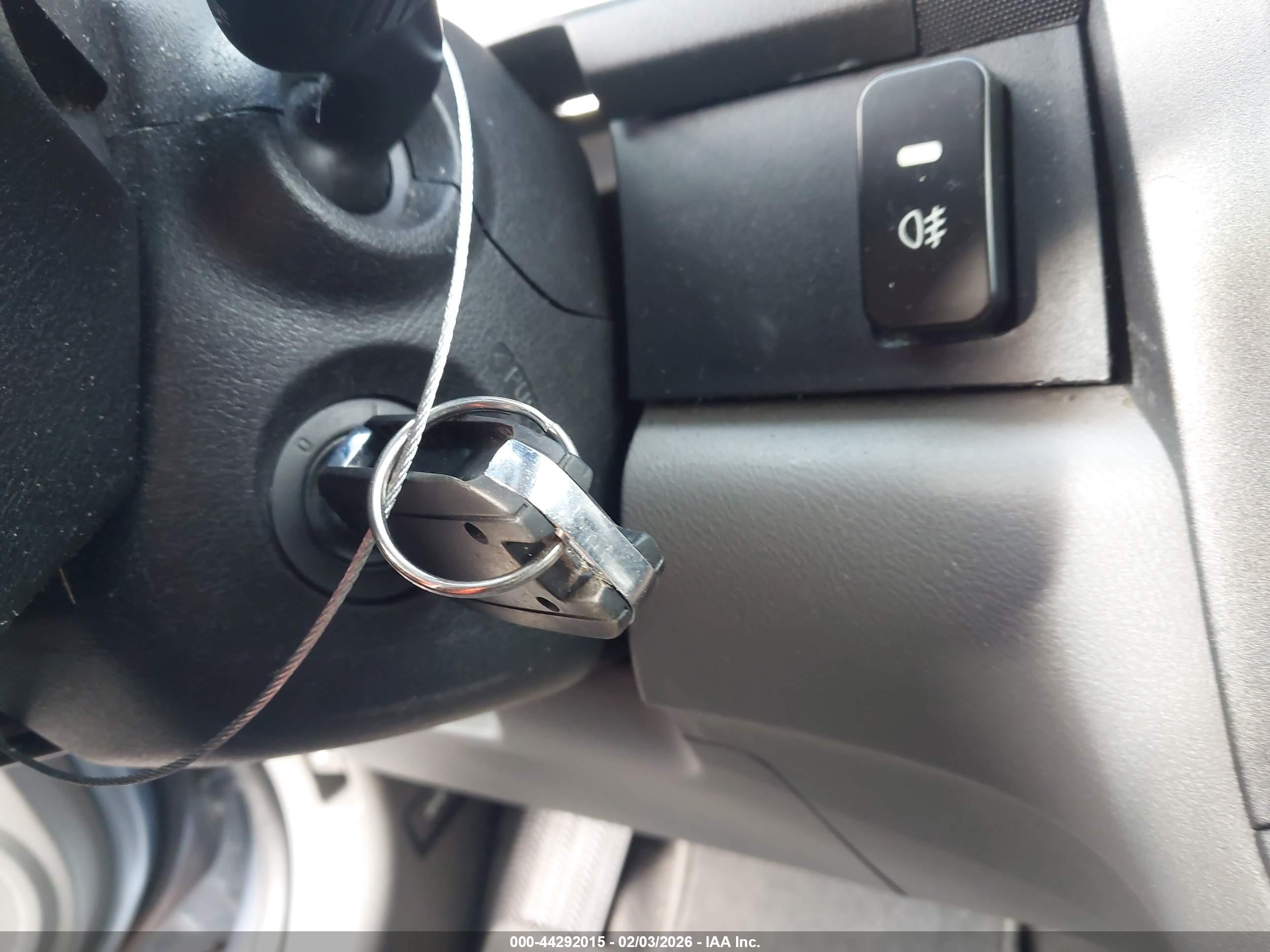 HONDA CR-V image 11