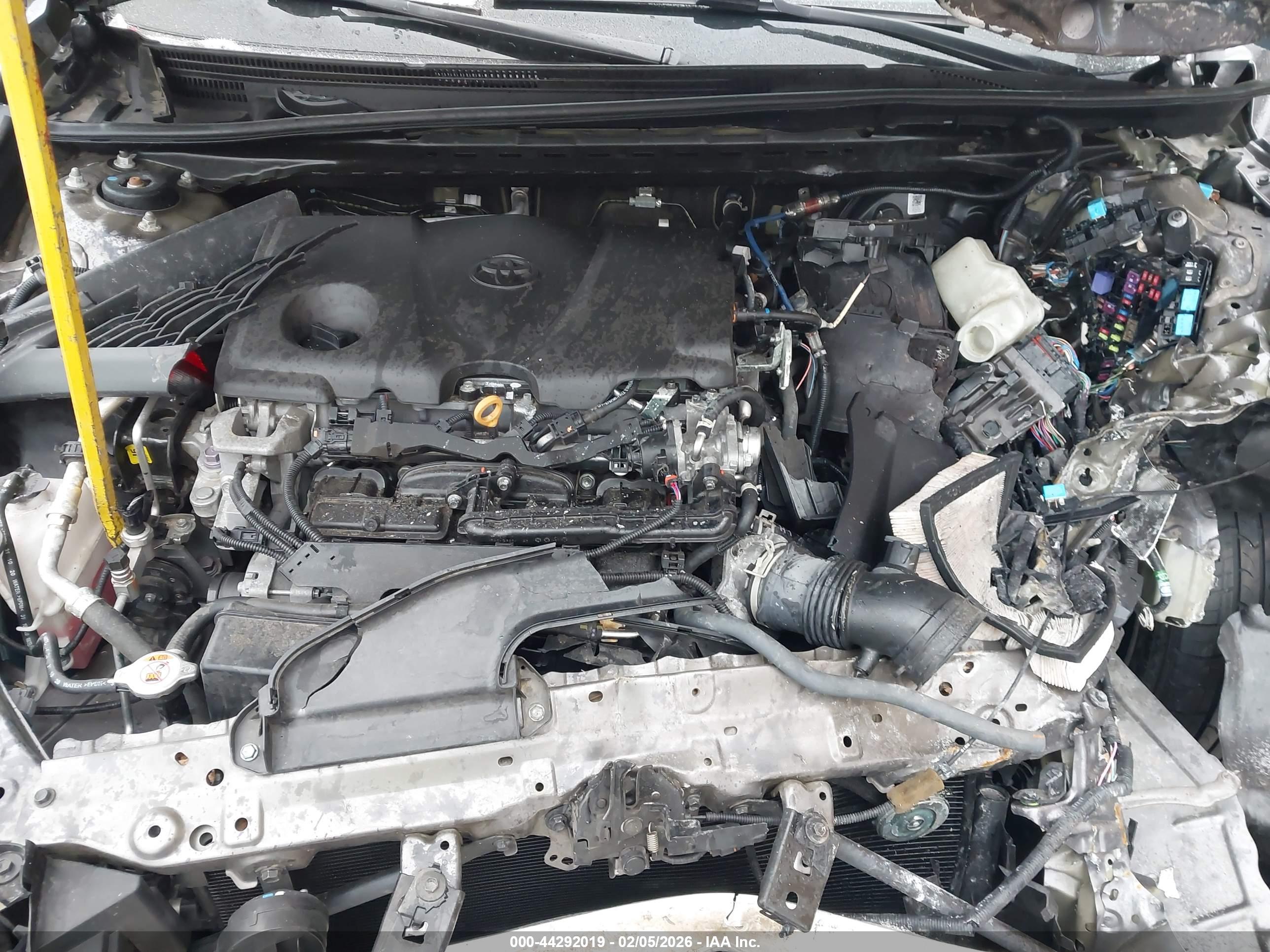 TOYOTA CAMRY image 10