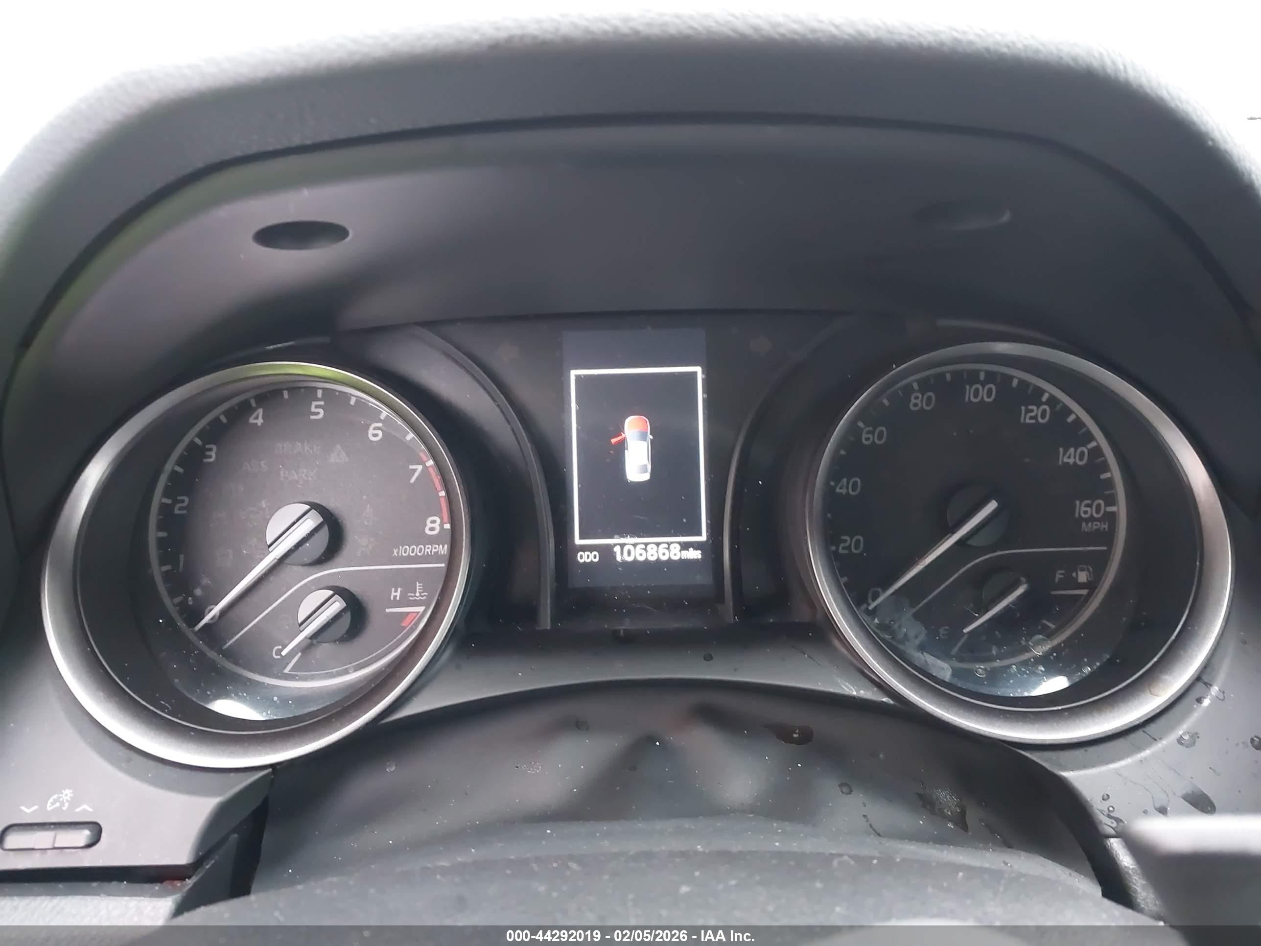 TOYOTA CAMRY image 7