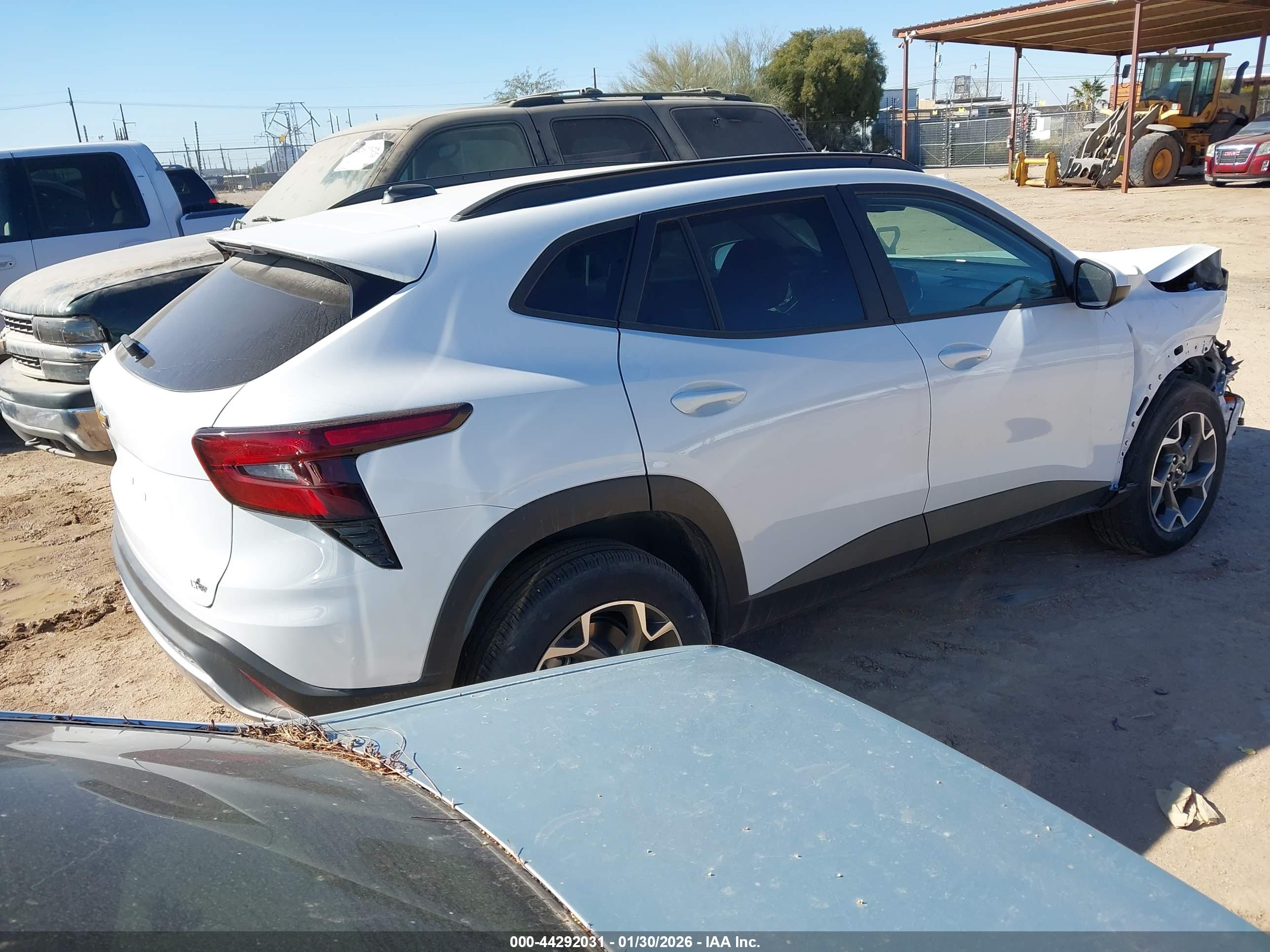 CHEVROLET TRAX image 4