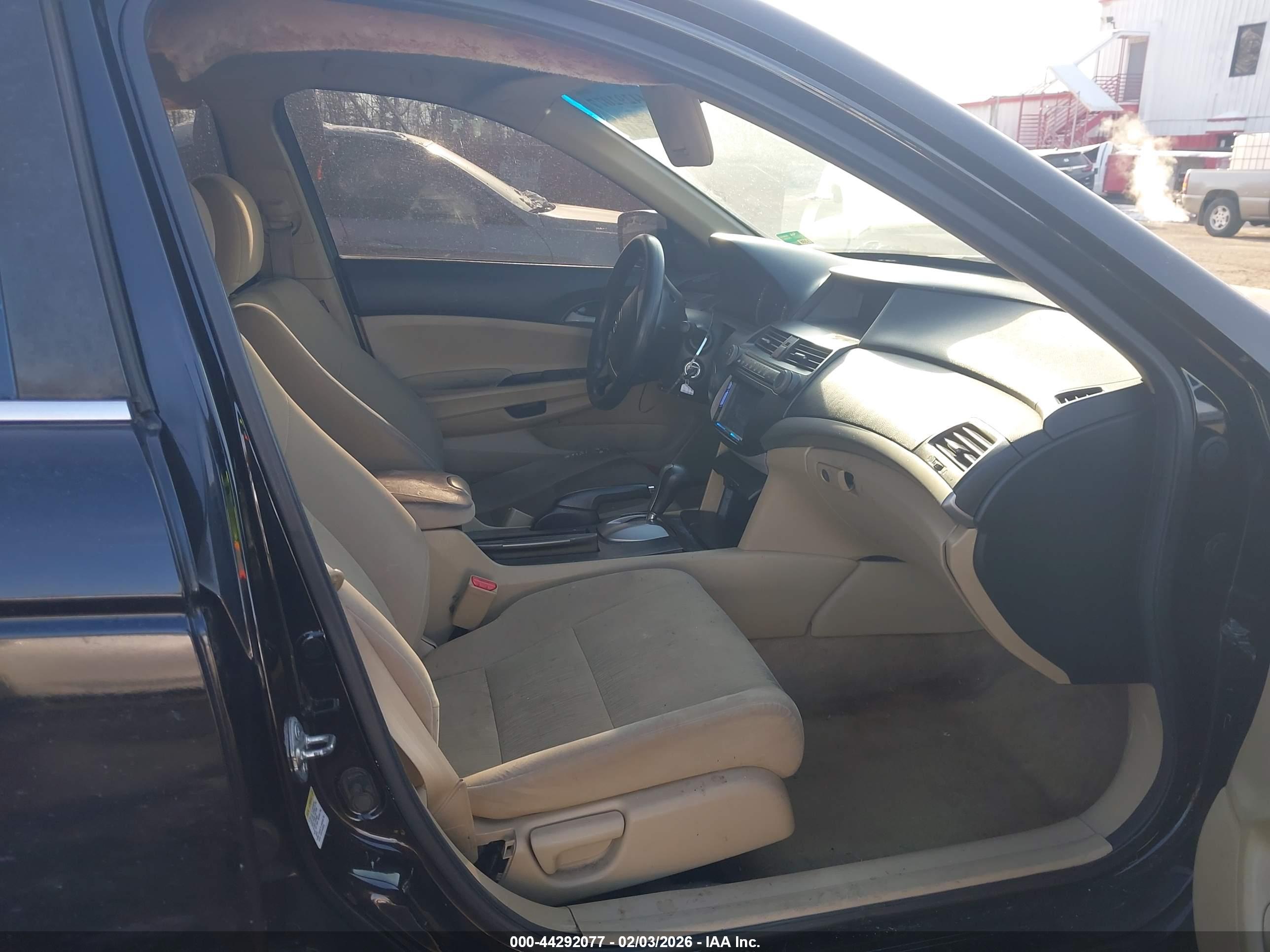 HONDA ACCORD image 5