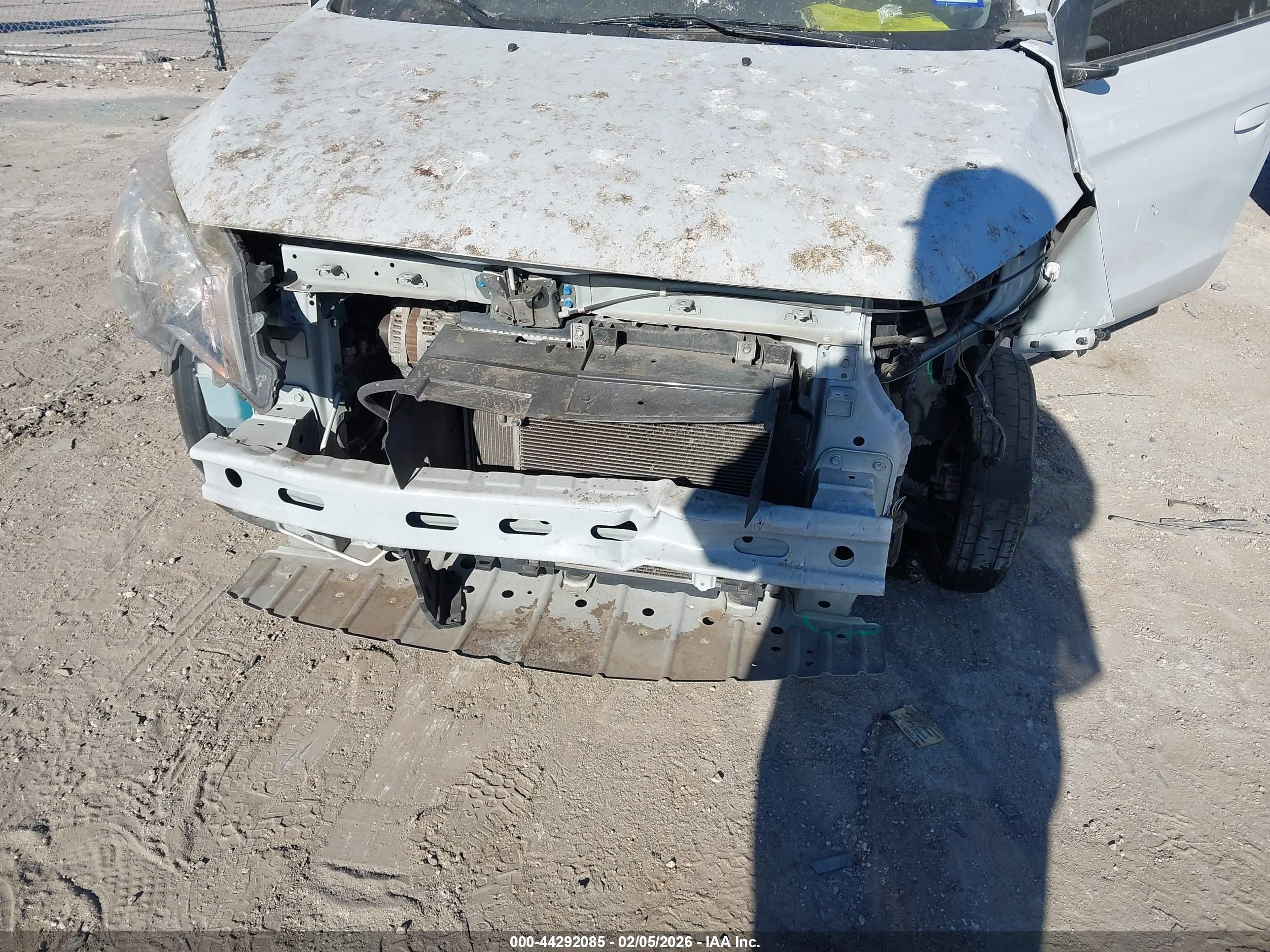 MITSUBISHI MIRAGE image 6
