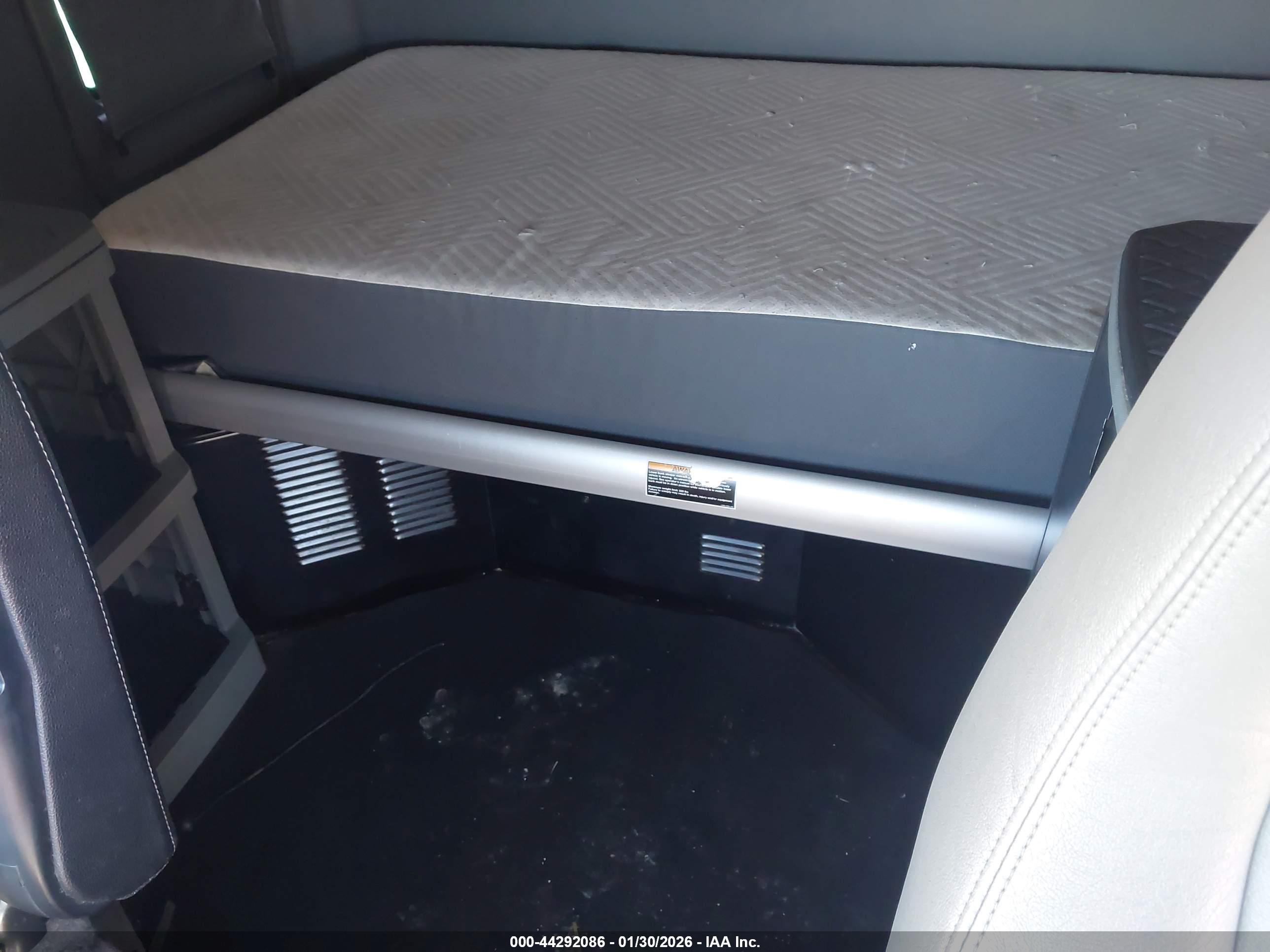 KENWORTH T680 image 8