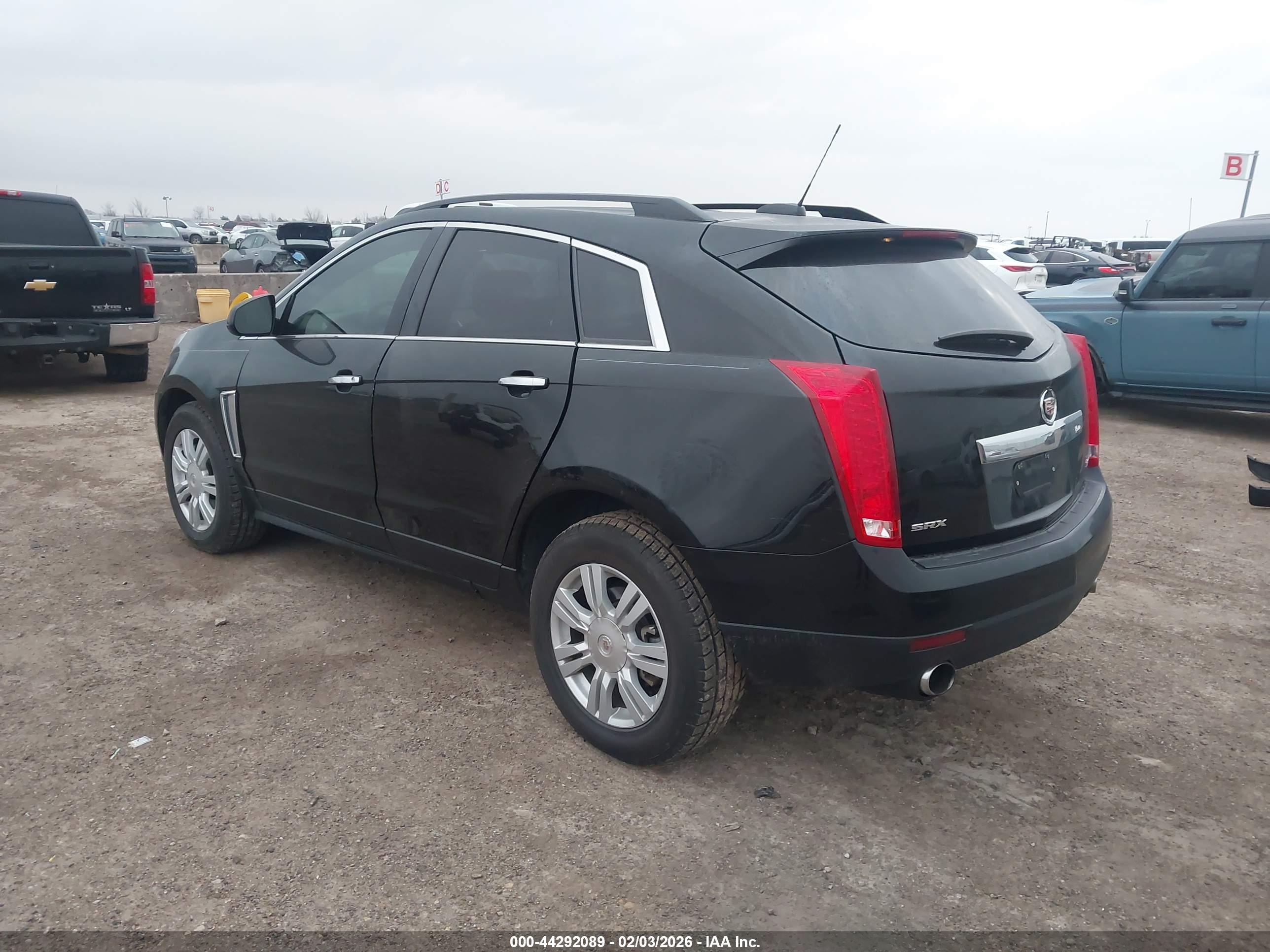 CADILLAC SRX image 3
