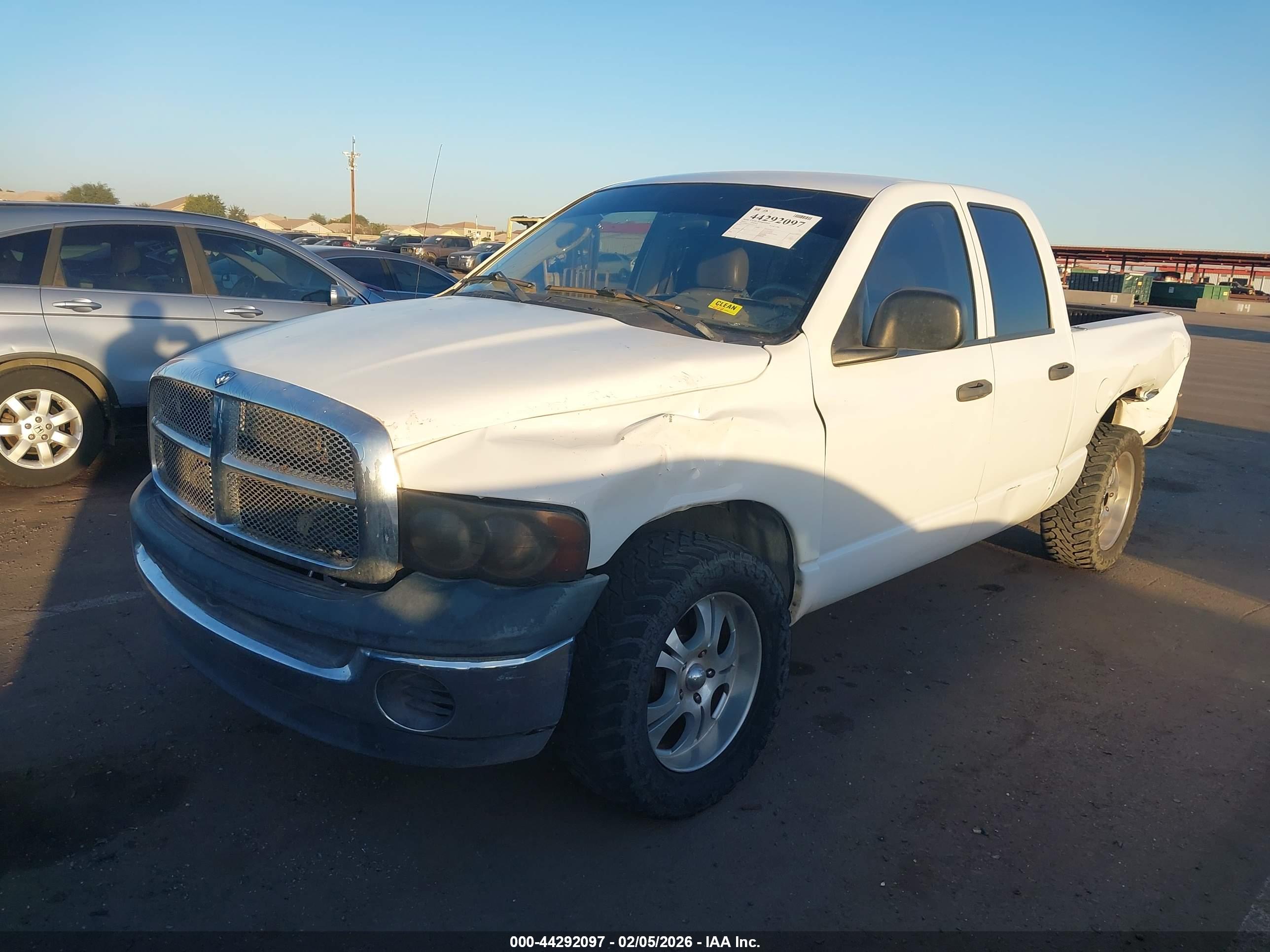 DODGE RAM image 6