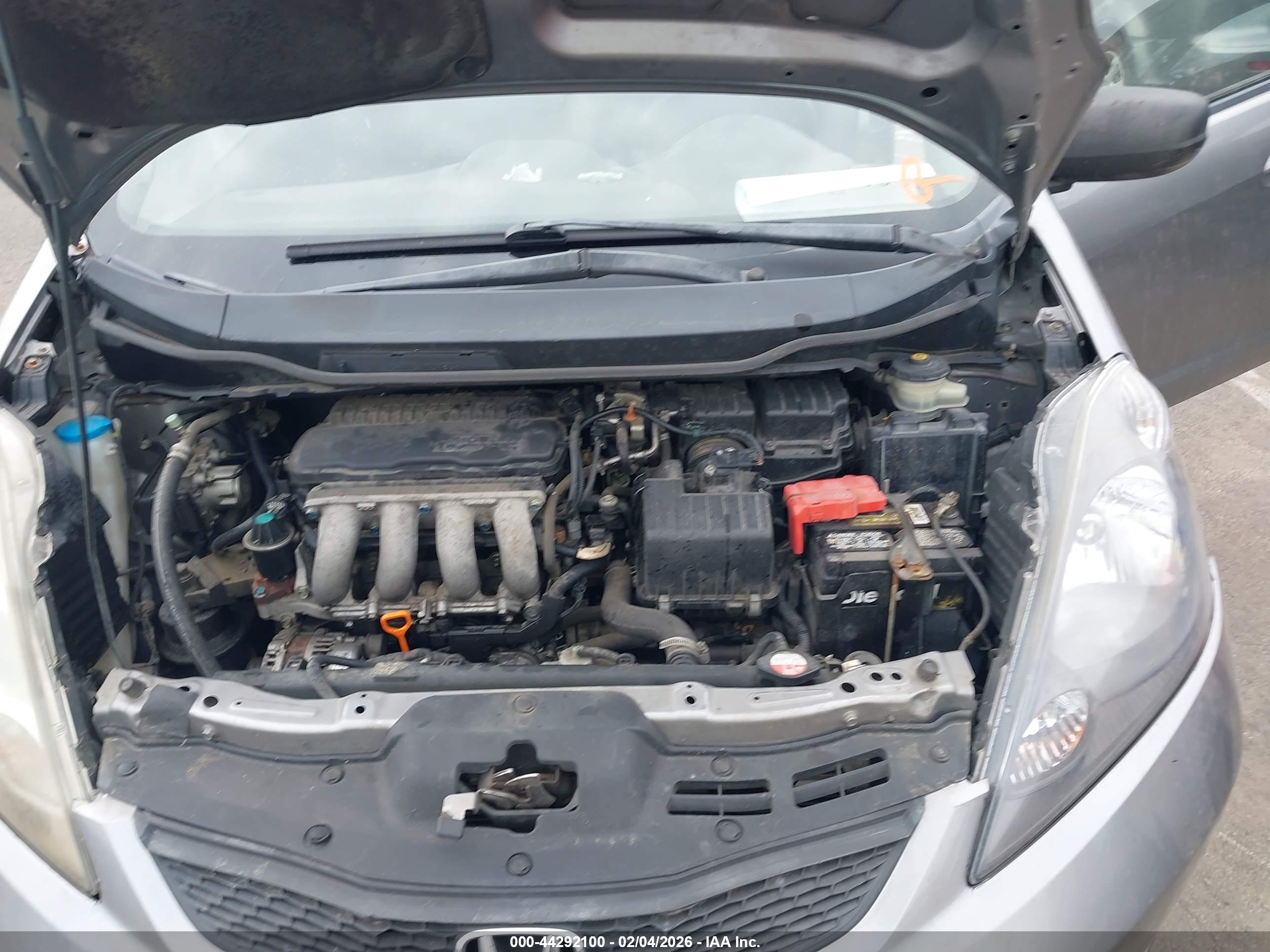 HONDA FIT image 10