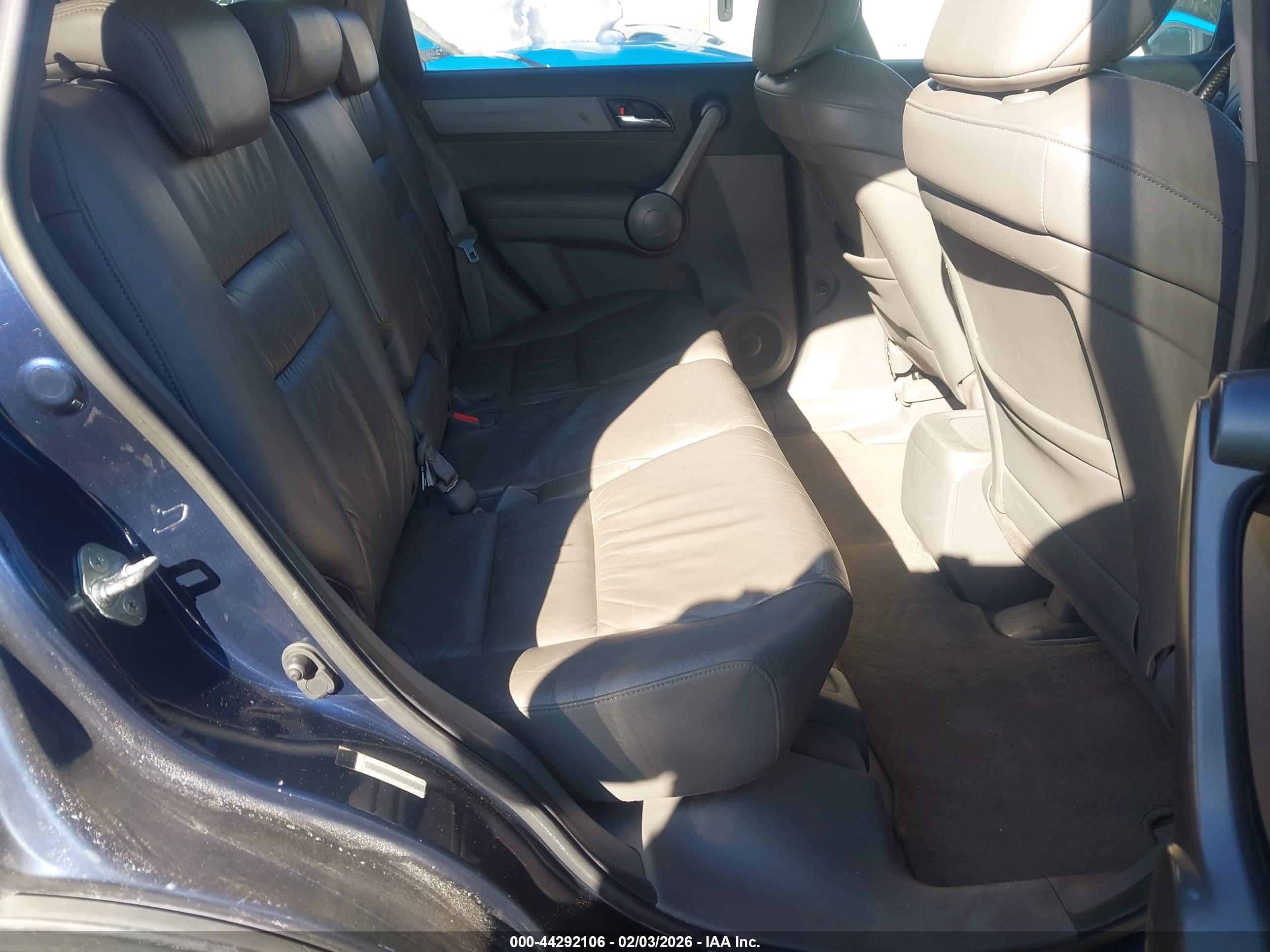 HONDA CR-V image 8