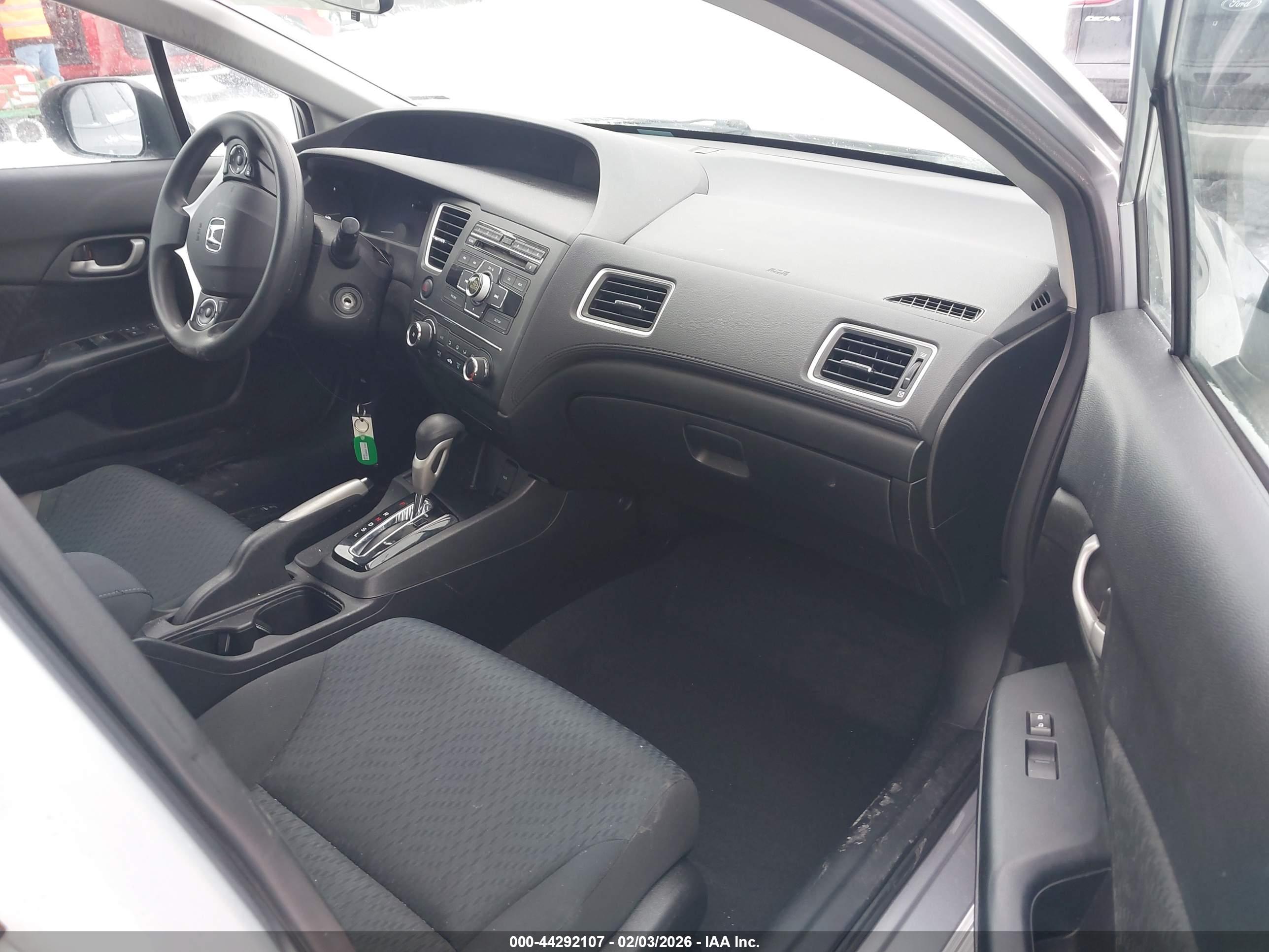 HONDA CIVIC image 5