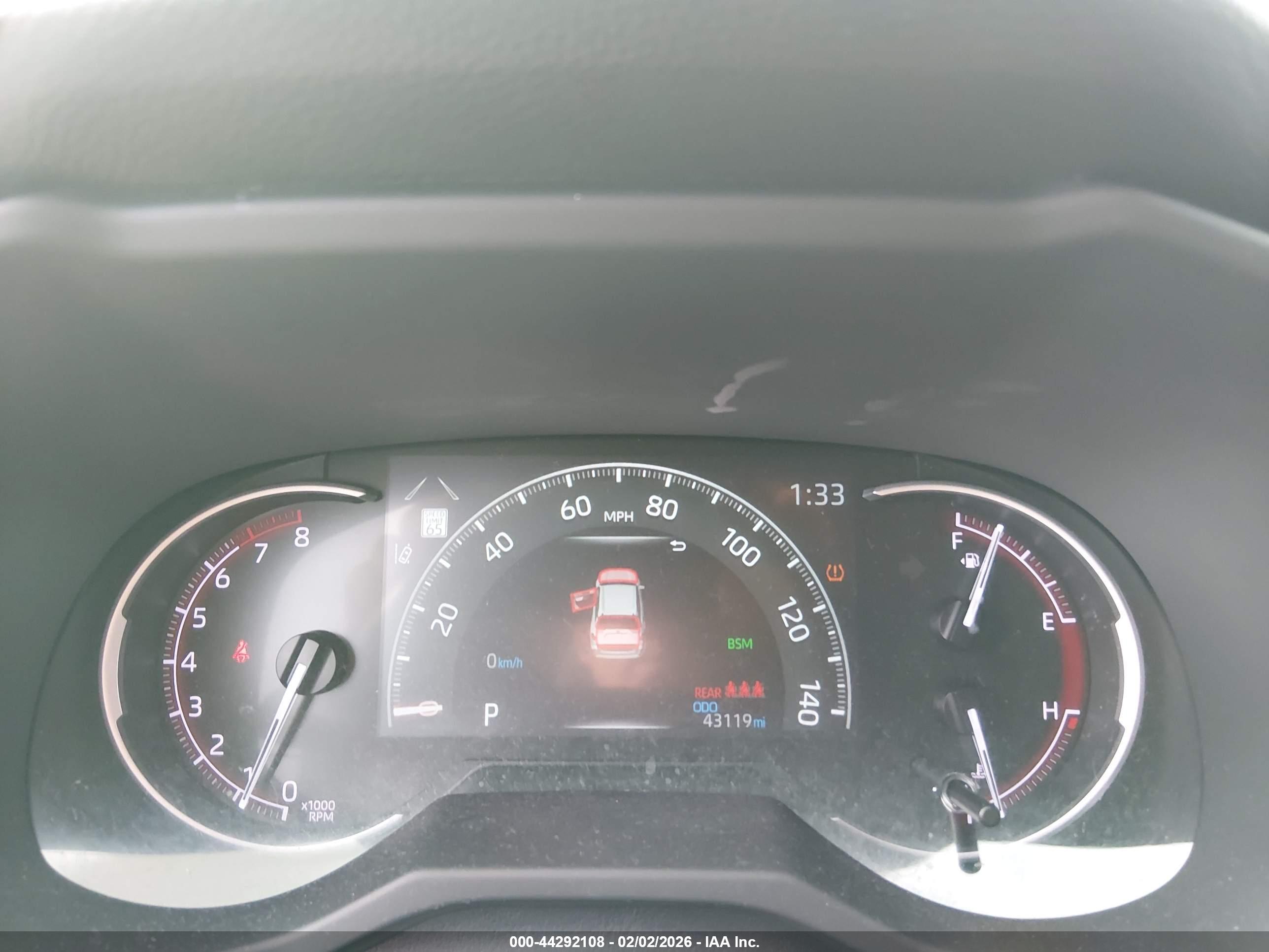 TOYOTA RAV4 image 7