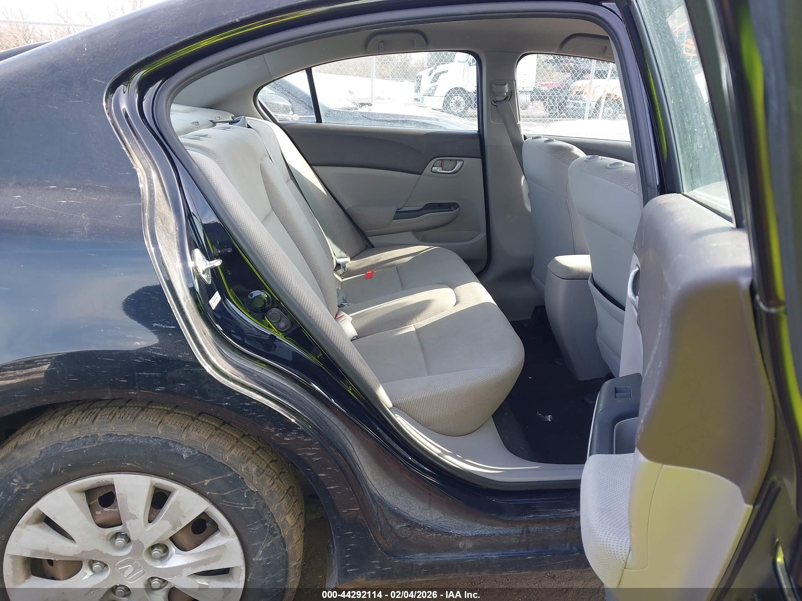 HONDA CIVIC image 8