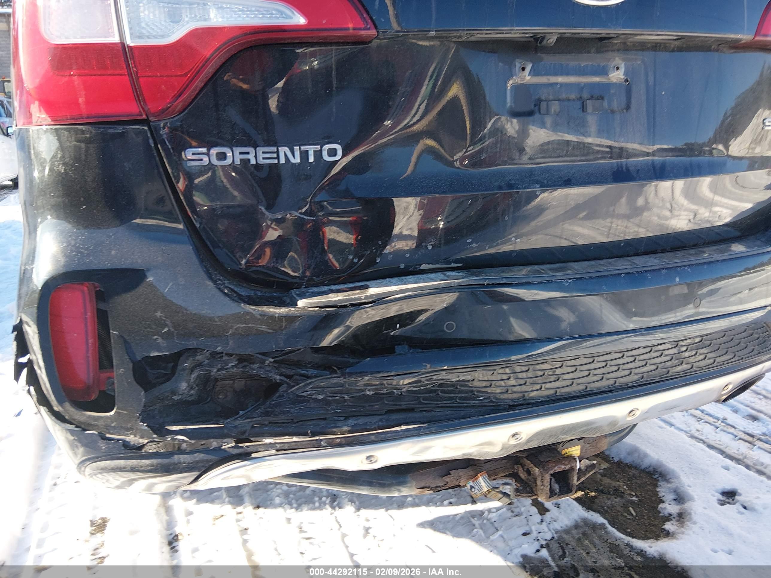 KIA SORENTO image 6