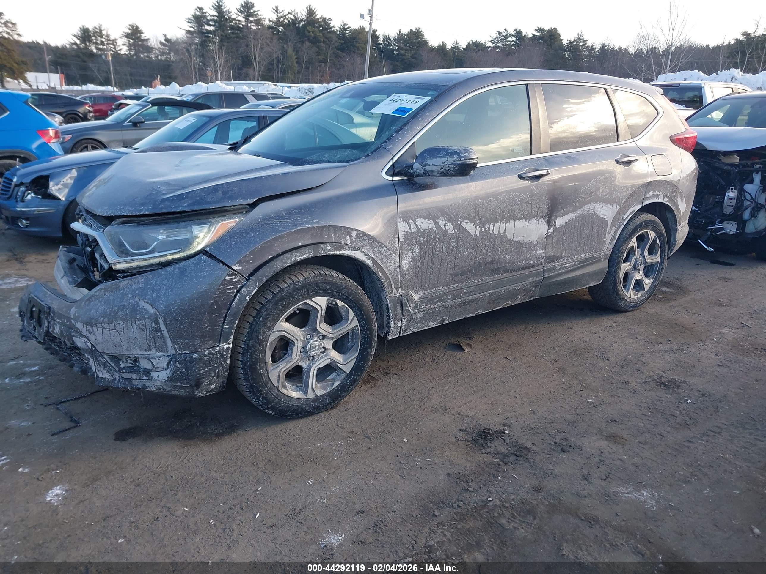 HONDA CR-V image 2