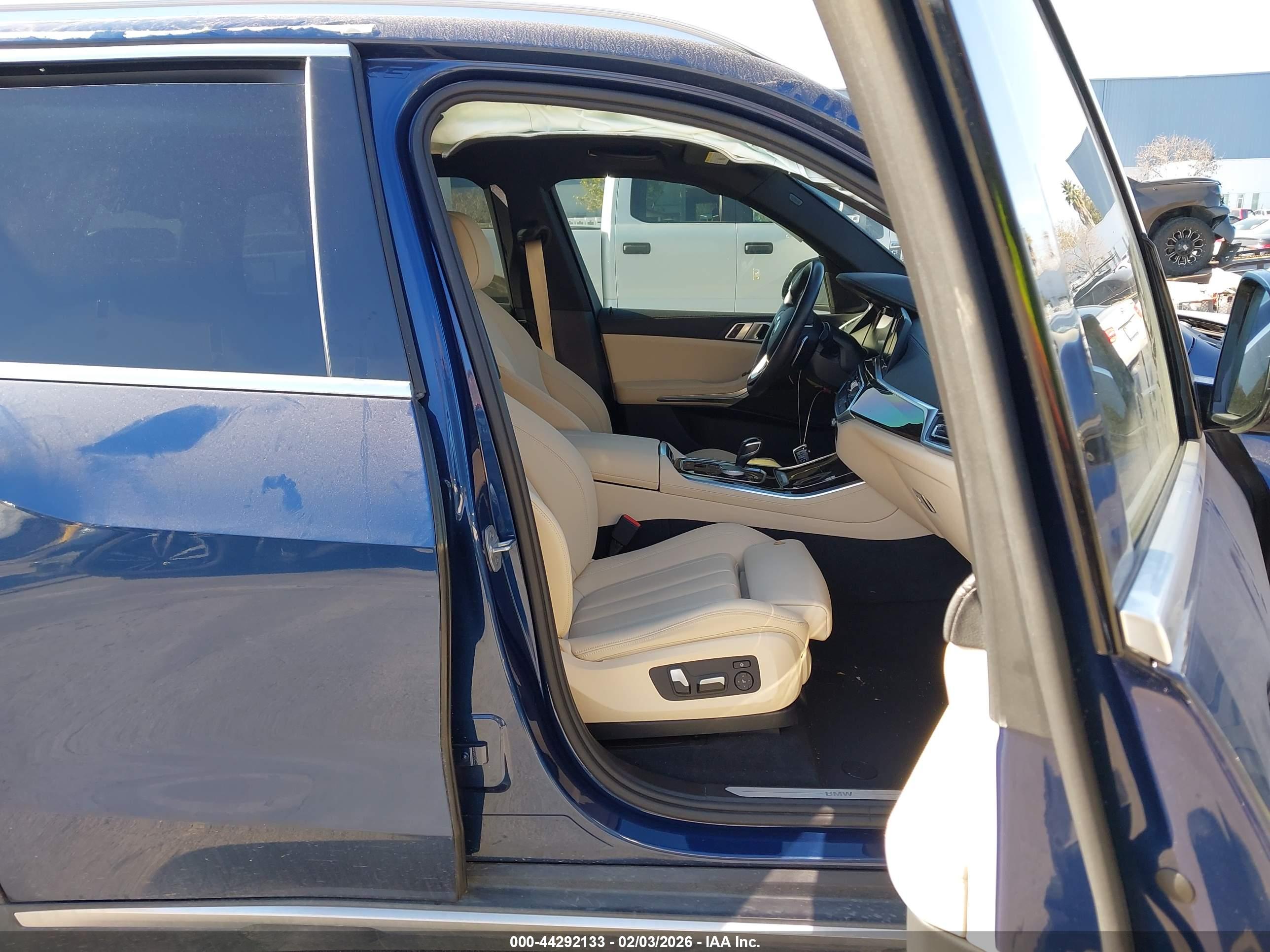 BMW X5 image 5