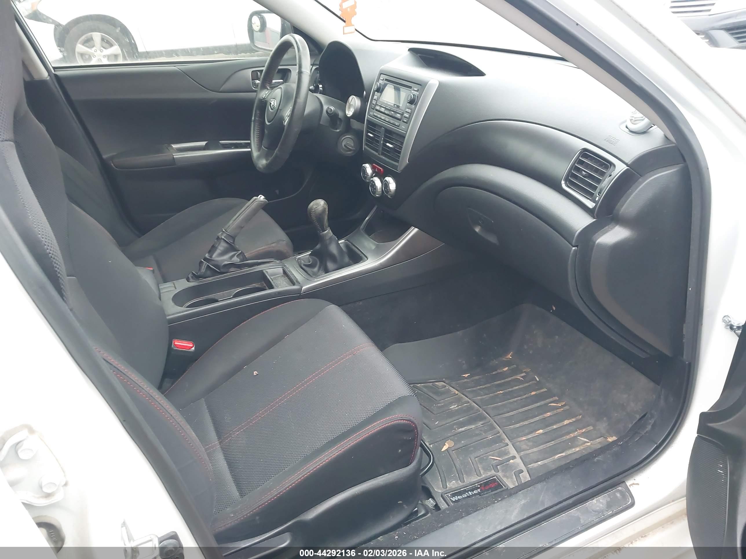 SUBARU IMPREZA image 5