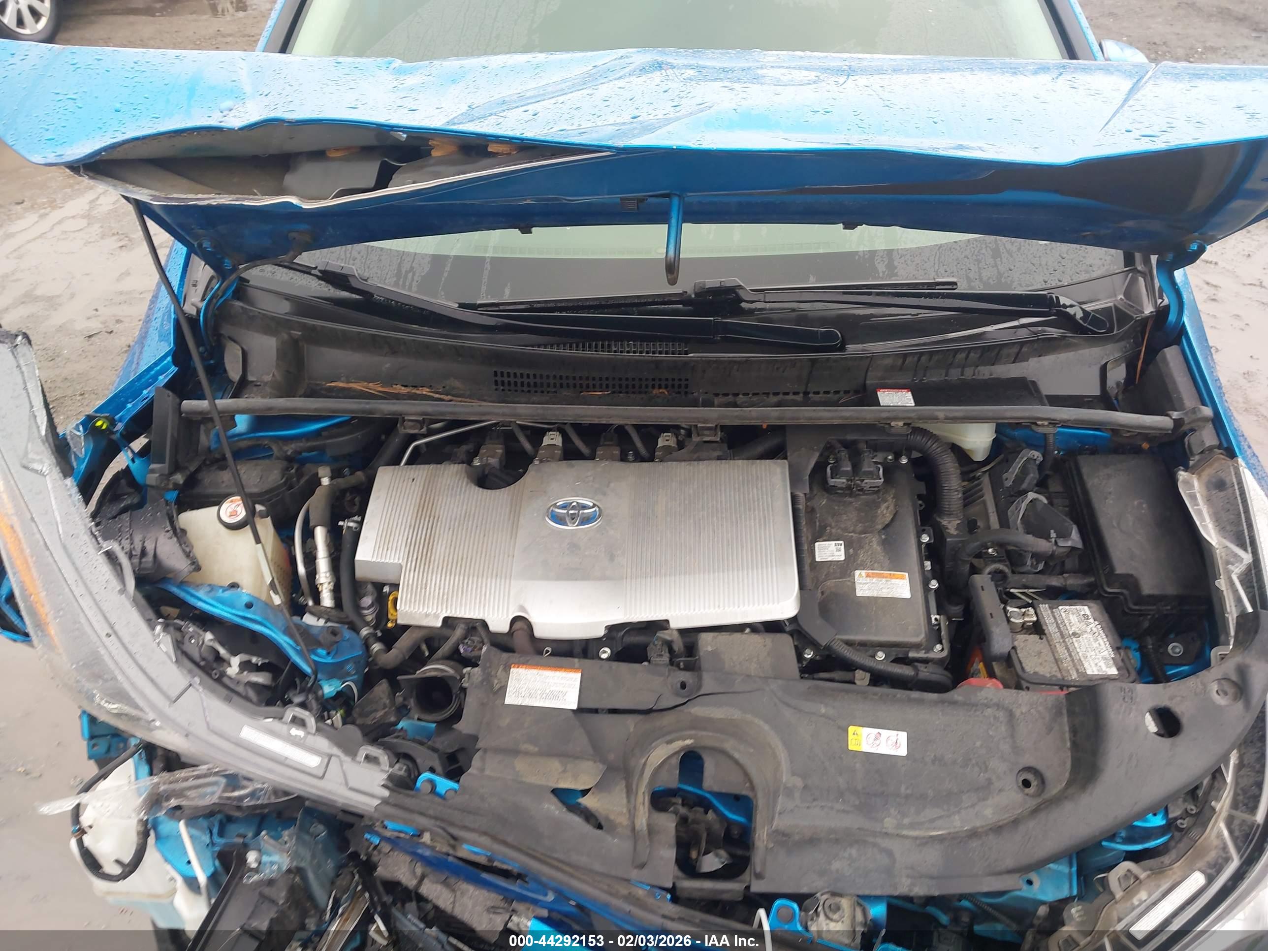 TOYOTA PRIUS image 10