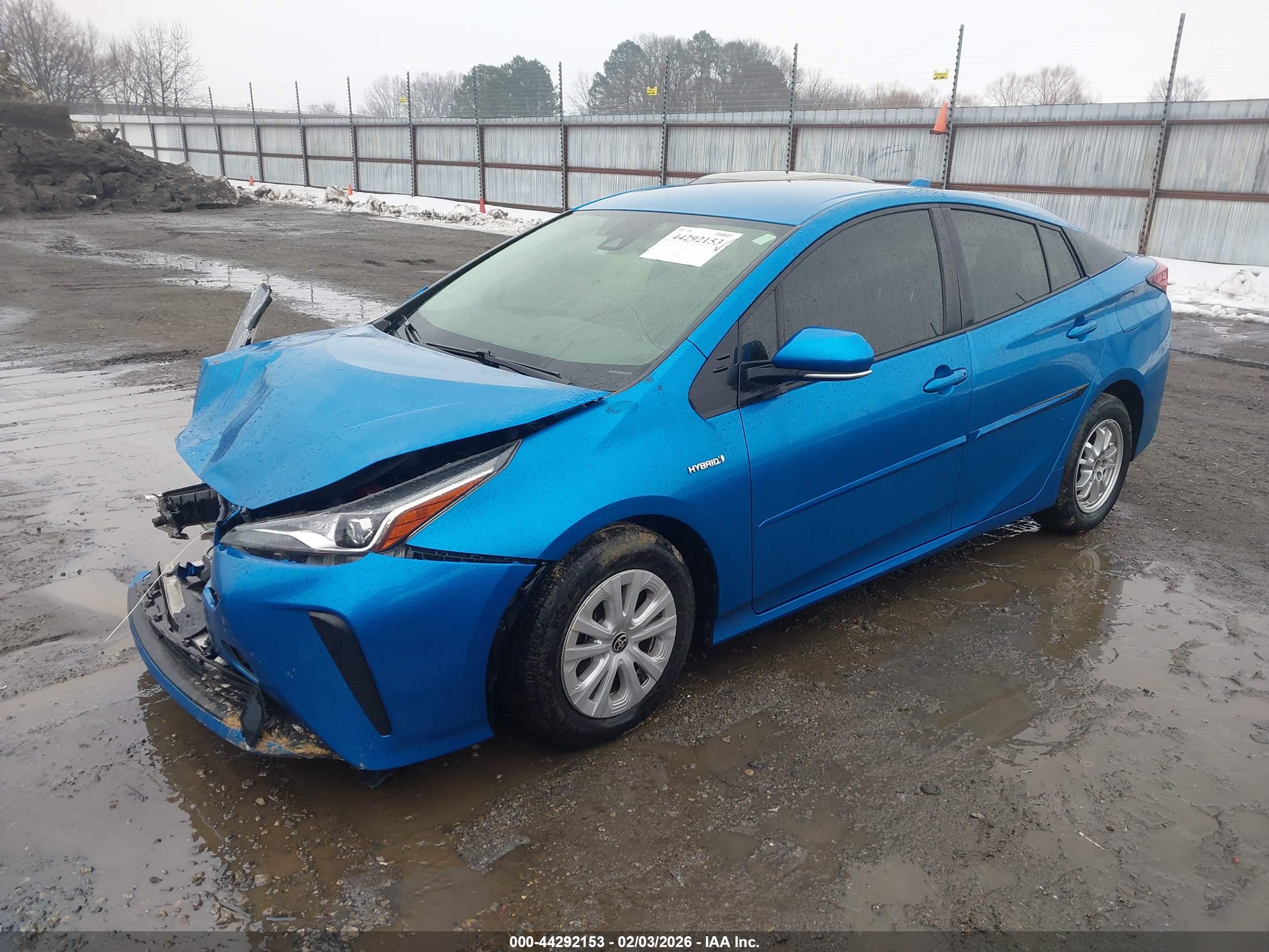 TOYOTA PRIUS image 2