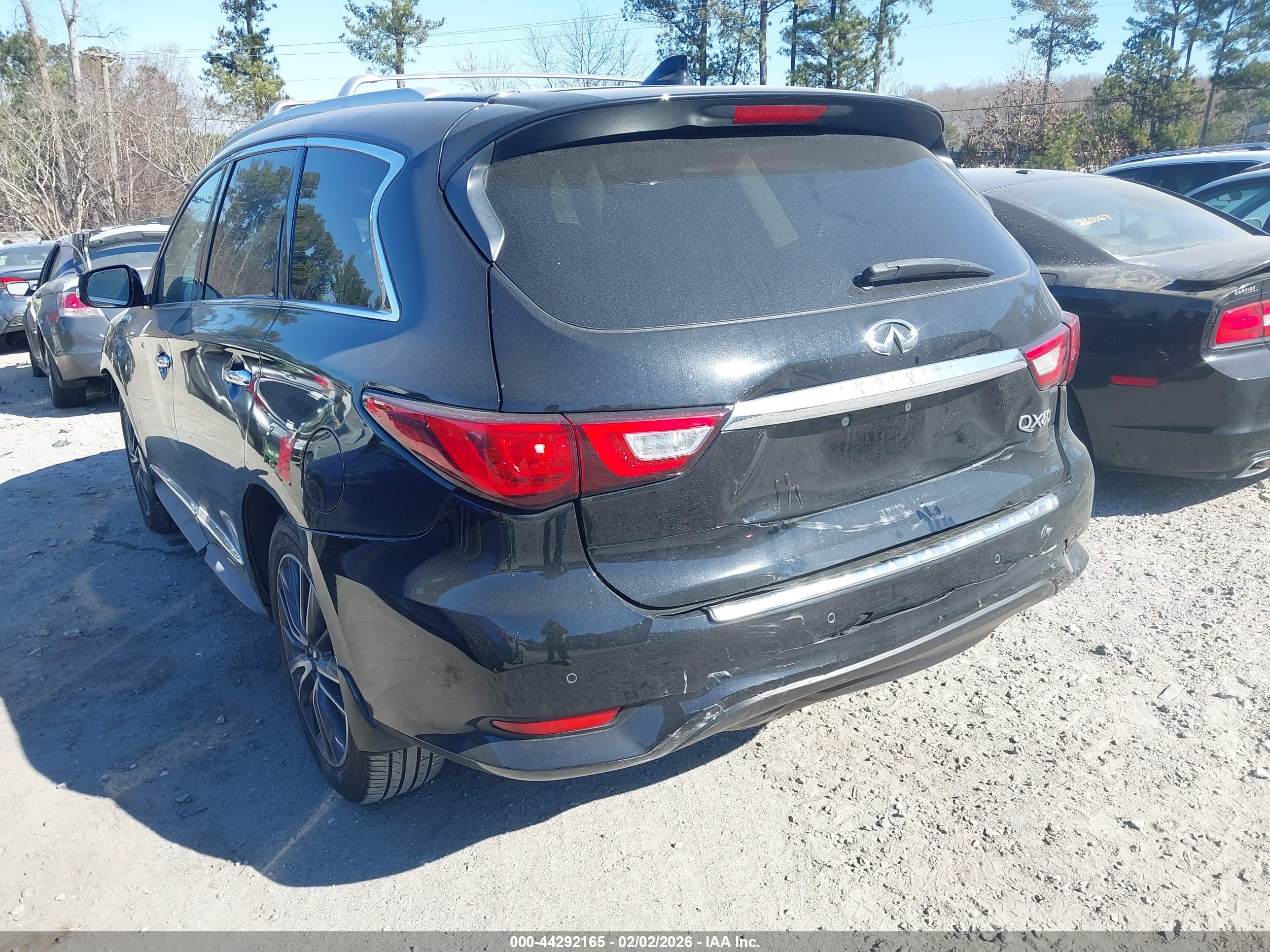 INFINITI QX60 image 3