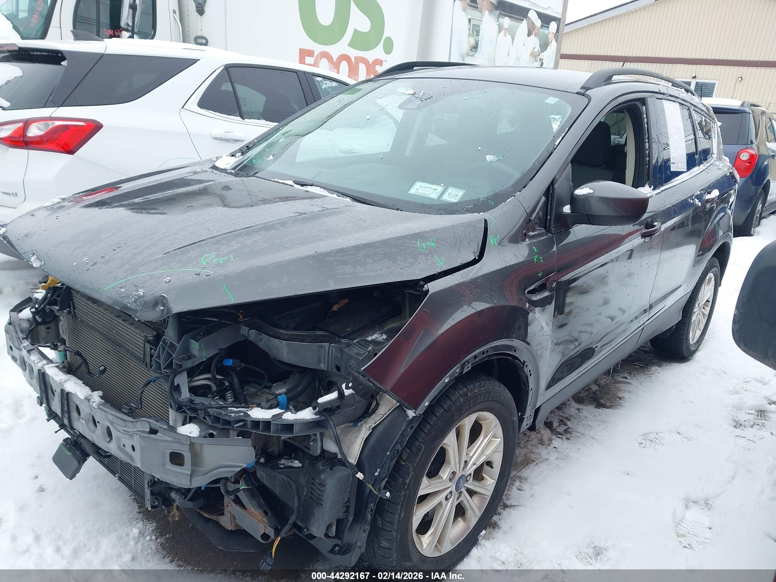 FORD ESCAPE image 2