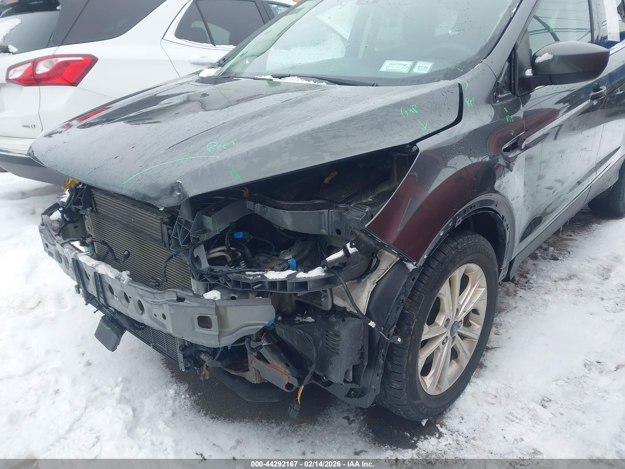 FORD ESCAPE image 6