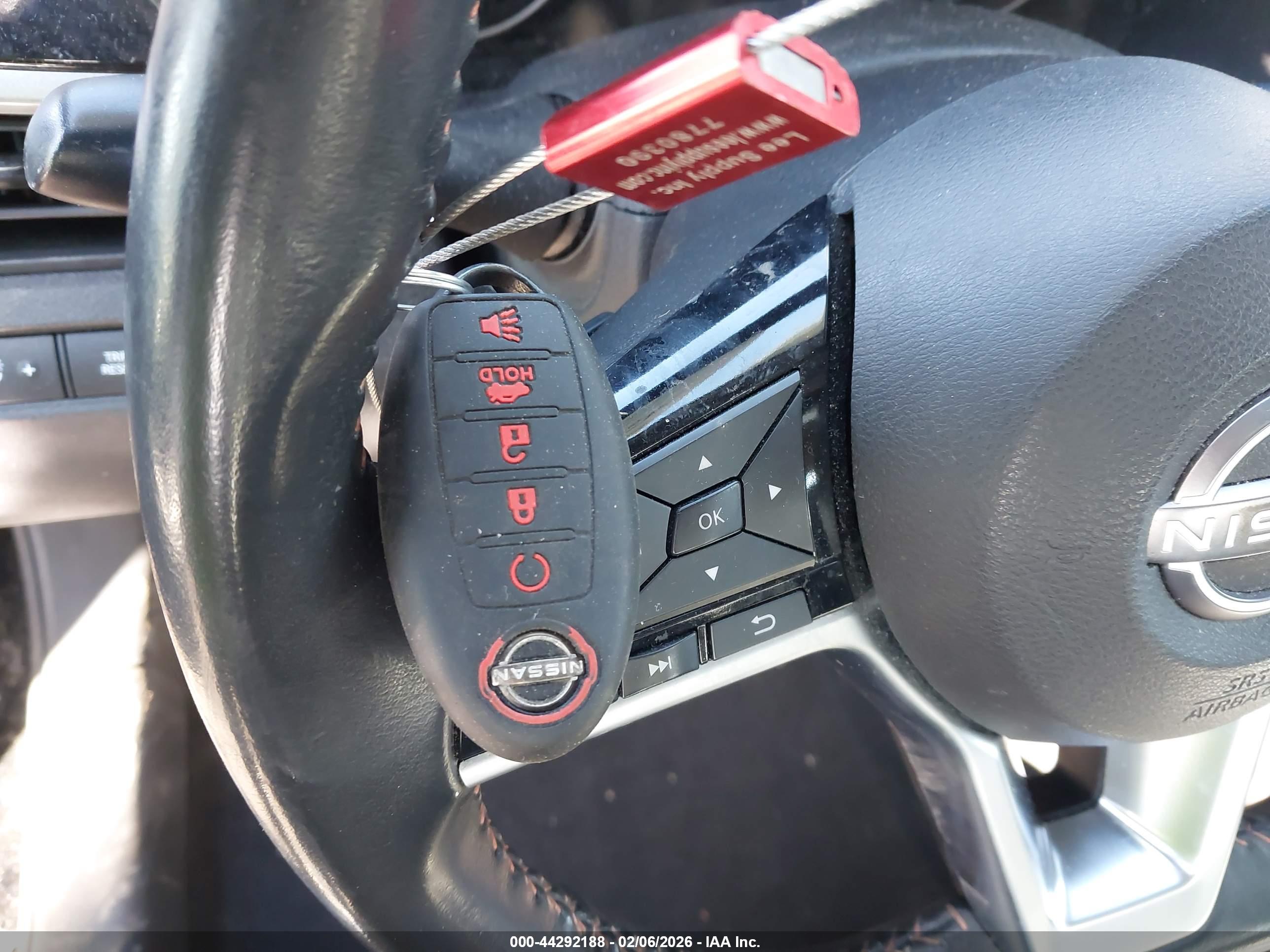 NISSAN ALTIMA image 11