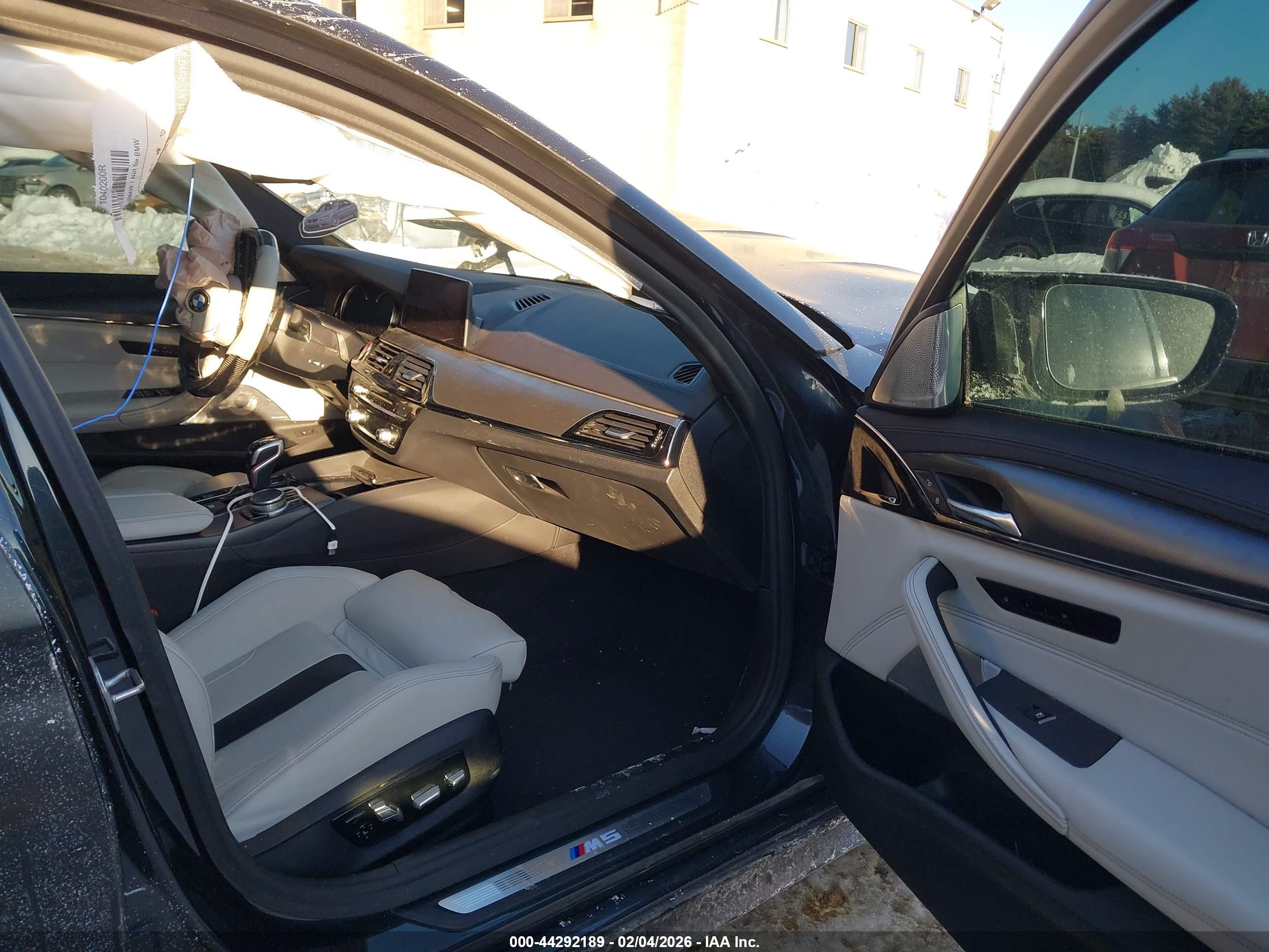 BMW M5 image 5