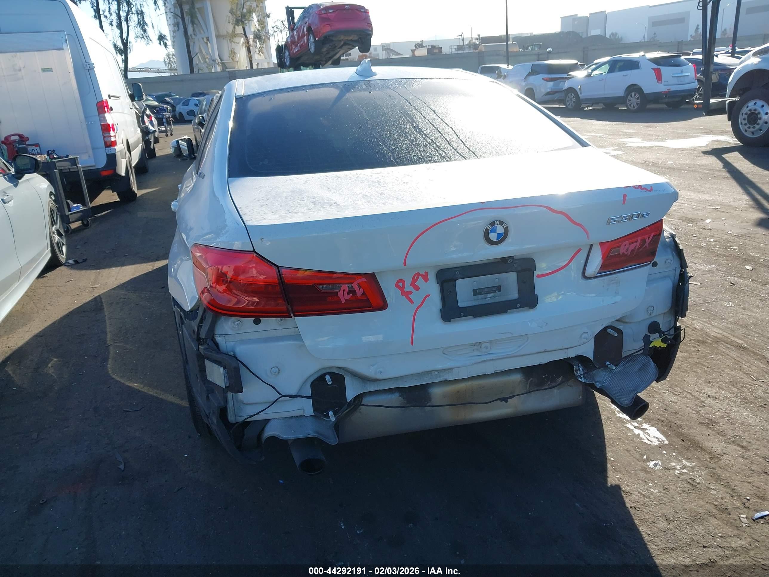 BMW 530E image 6