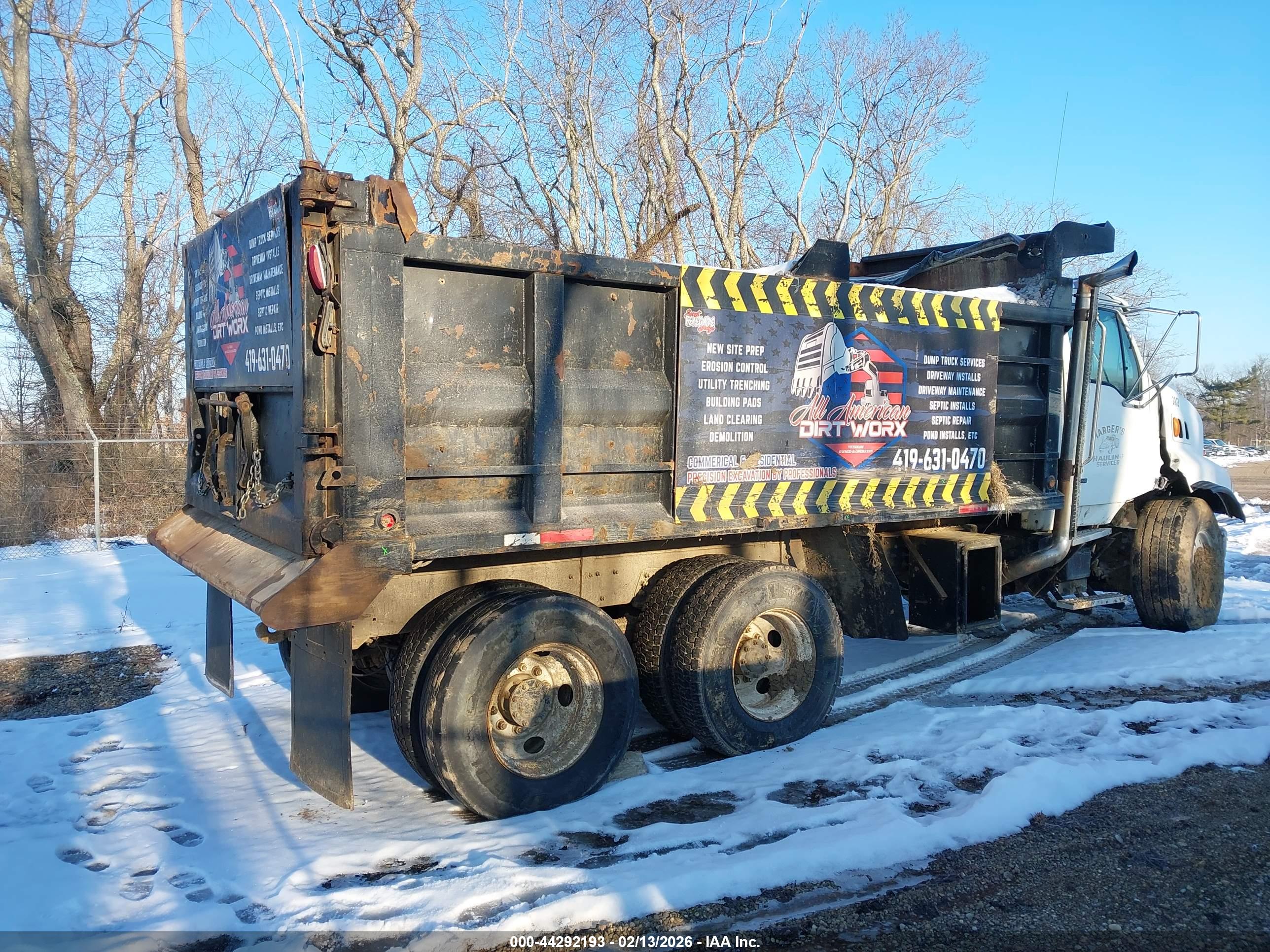 STERLING TRUCK image 4