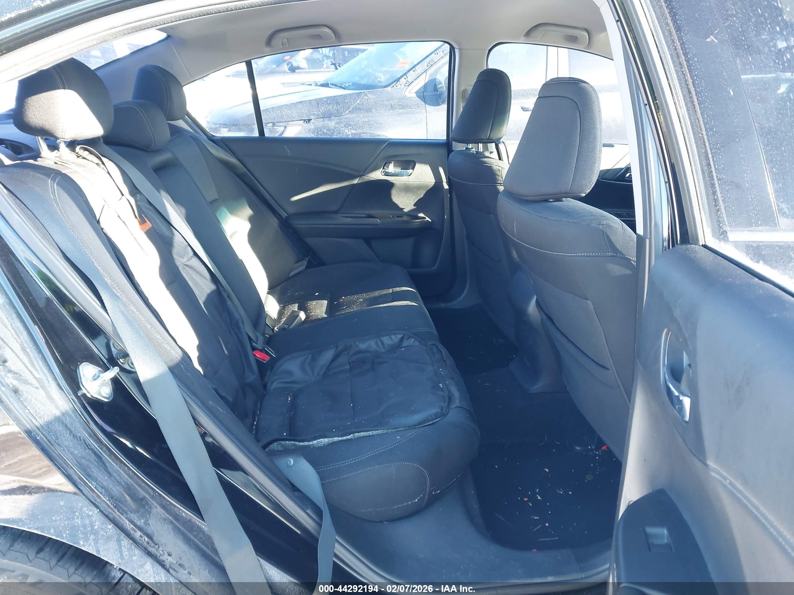 HONDA ACCORD image 8