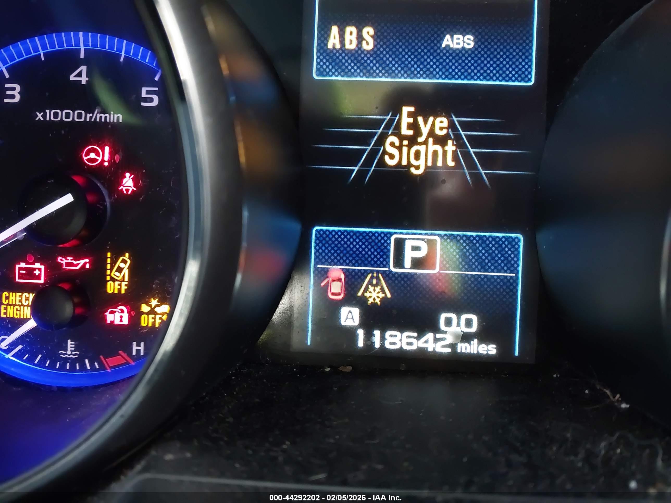 SUBARU OUTBACK image 7