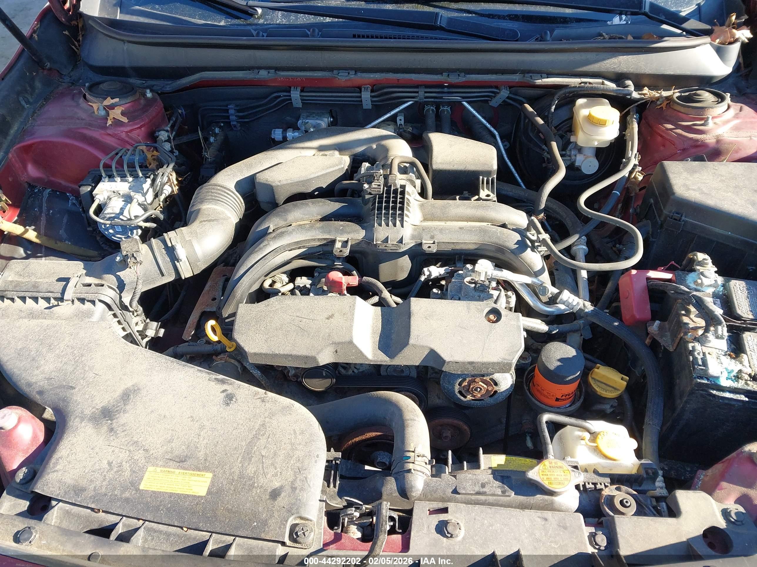 SUBARU OUTBACK image 9