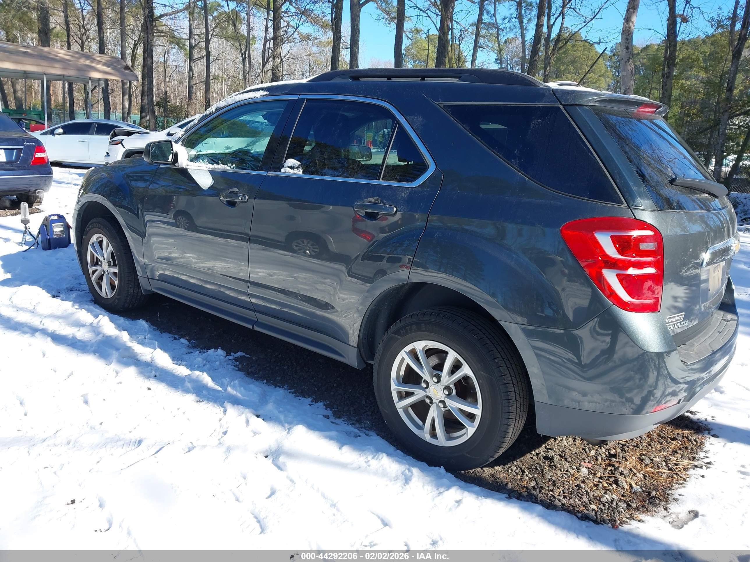 CHEVROLET EQUINOX image 3