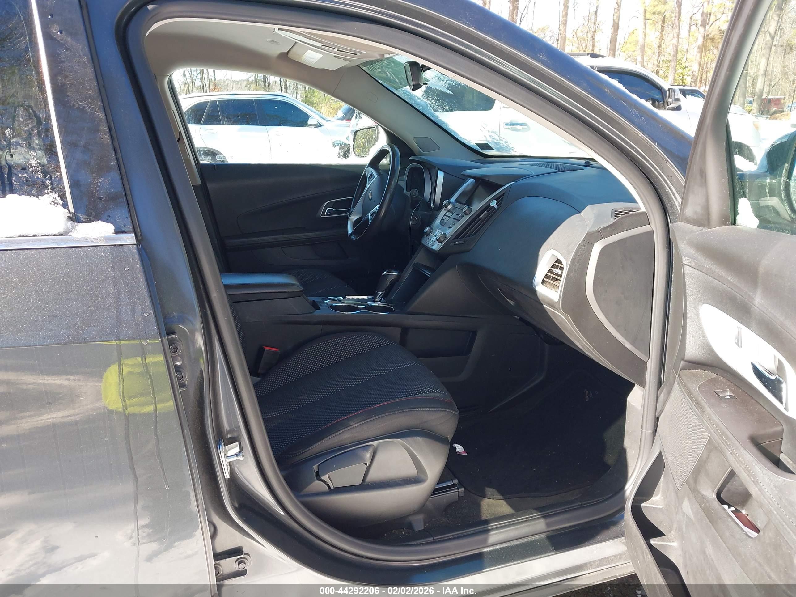 CHEVROLET EQUINOX image 5