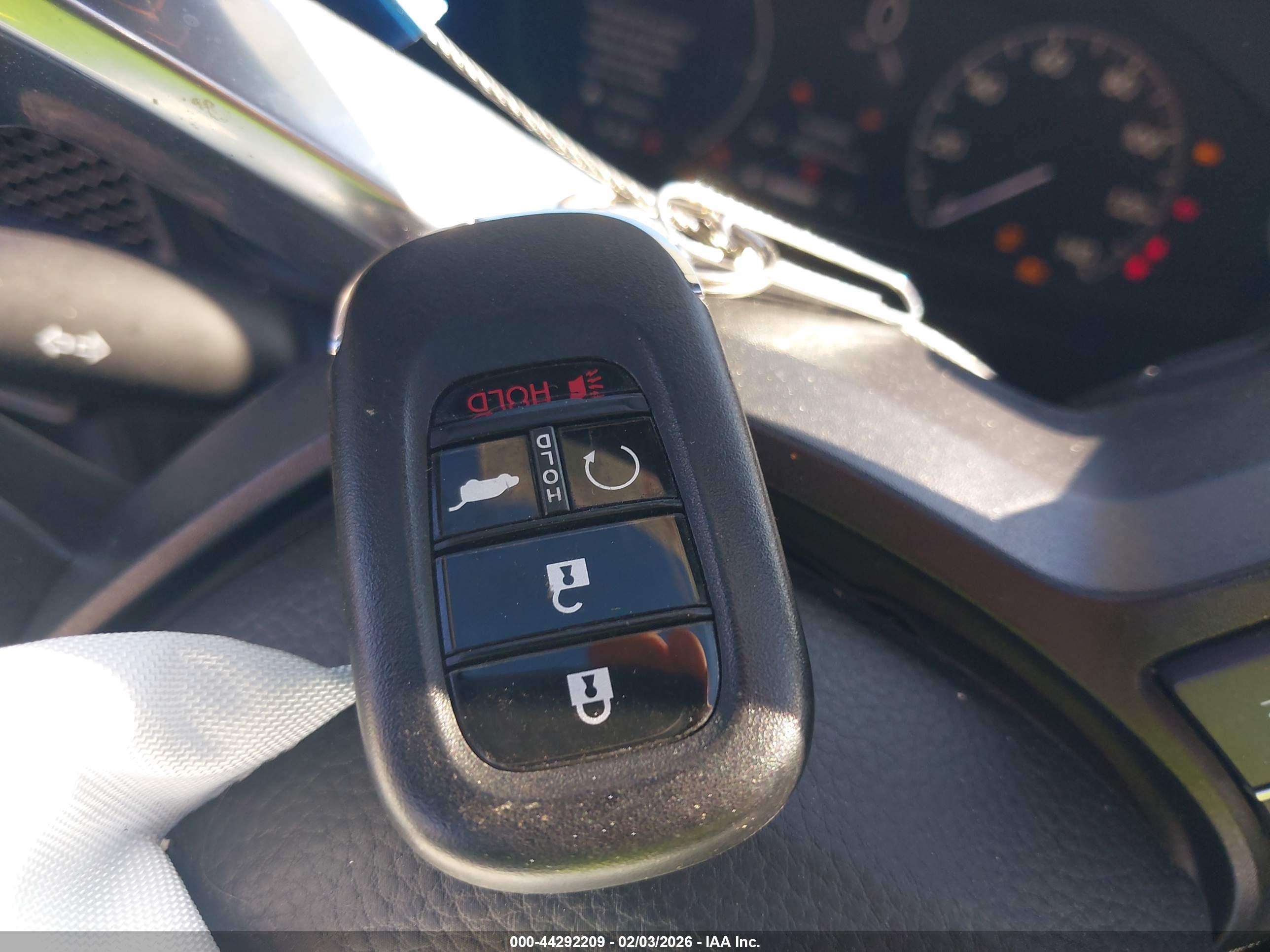 HONDA CR-V image 11