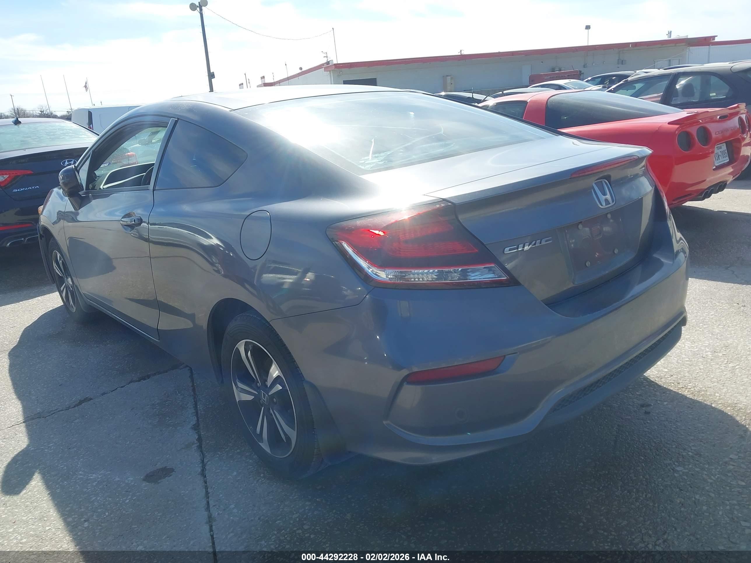 HONDA CIVIC image 3