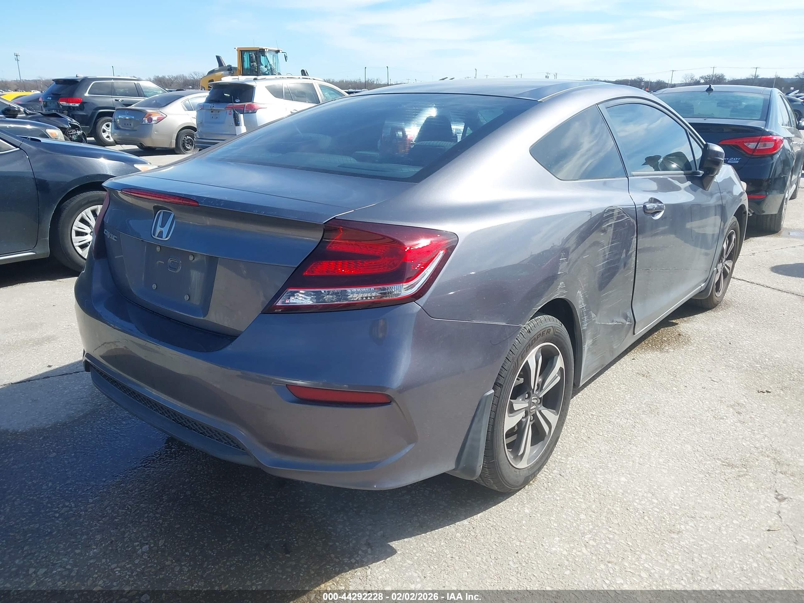 HONDA CIVIC image 4