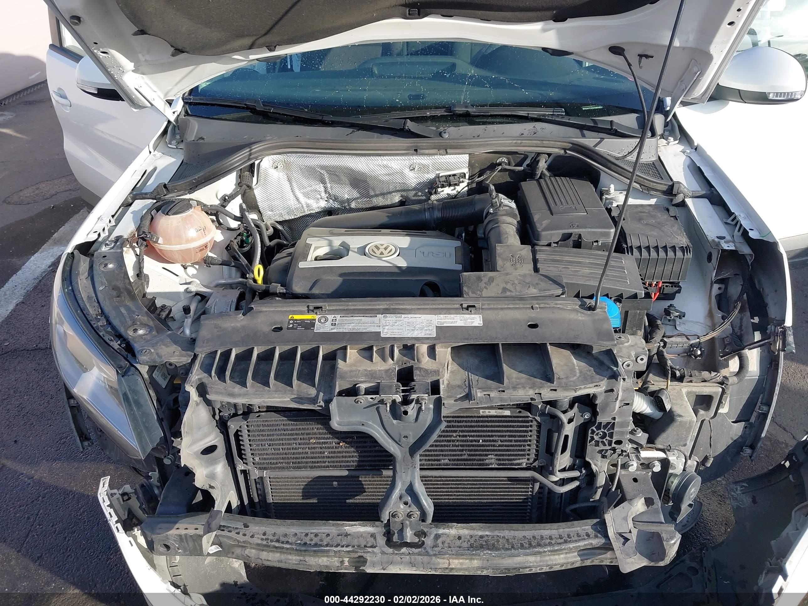 VOLKSWAGEN TIGUAN image 10