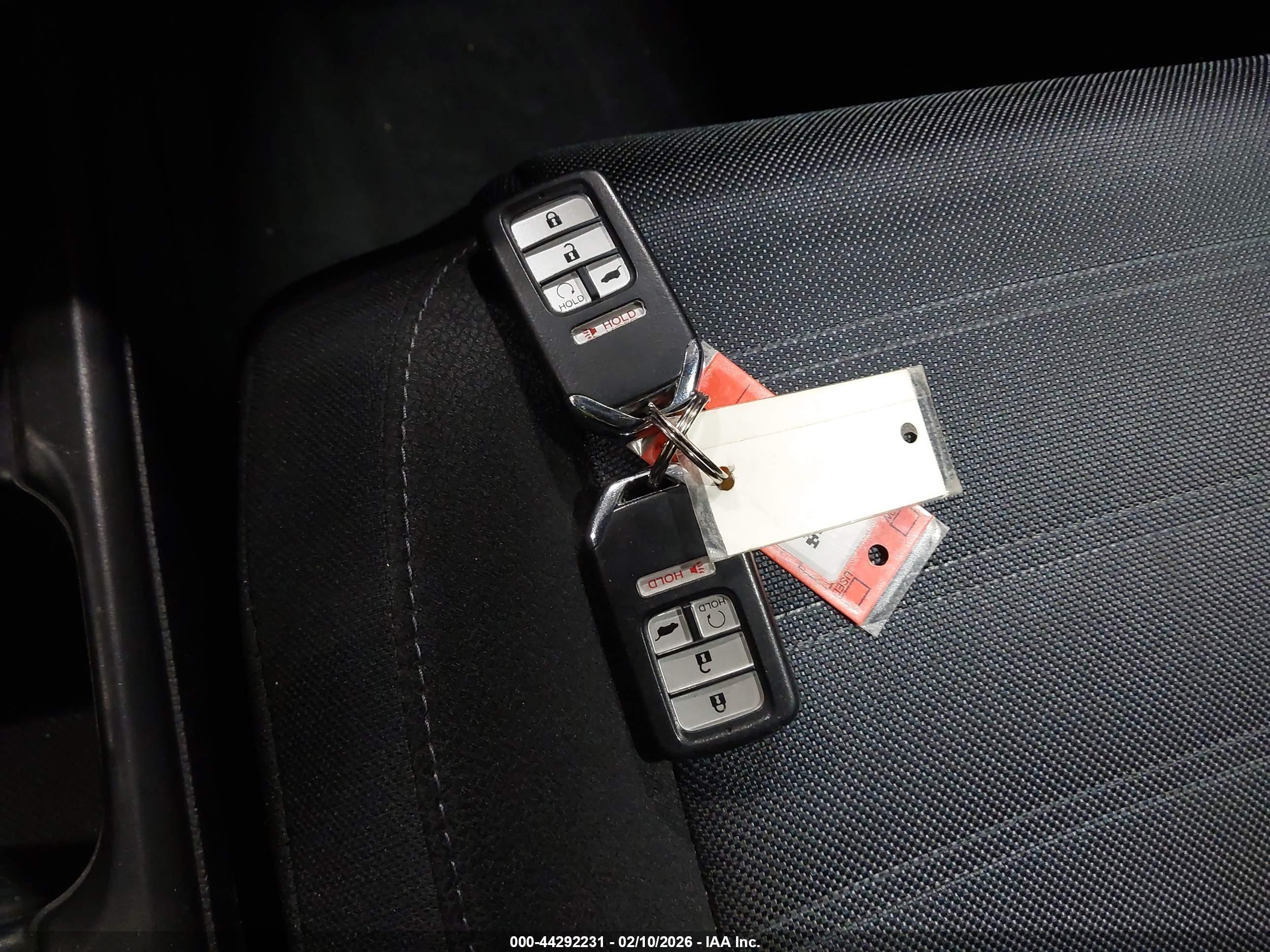 HONDA CR-V image 11