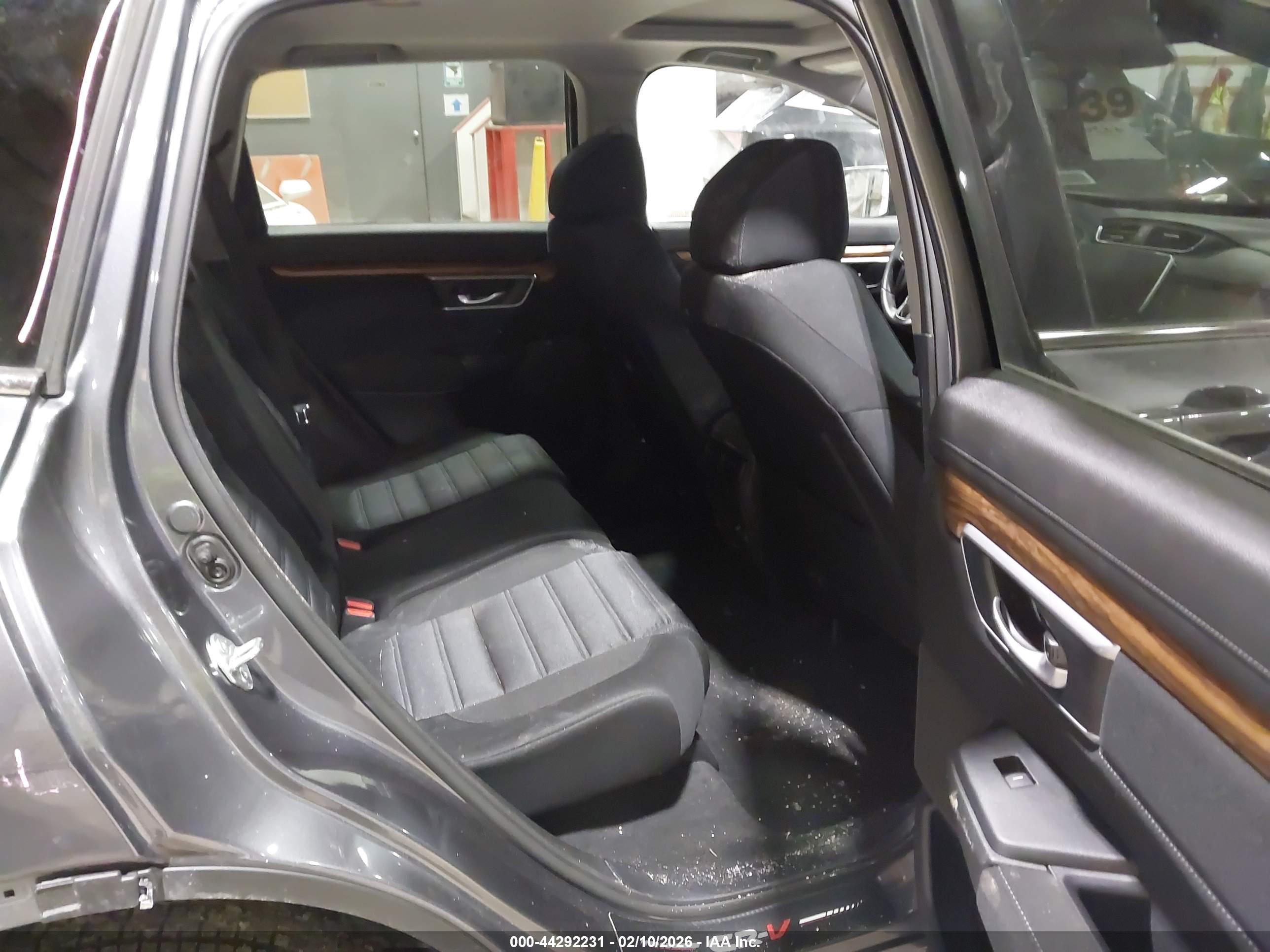 HONDA CR-V image 8