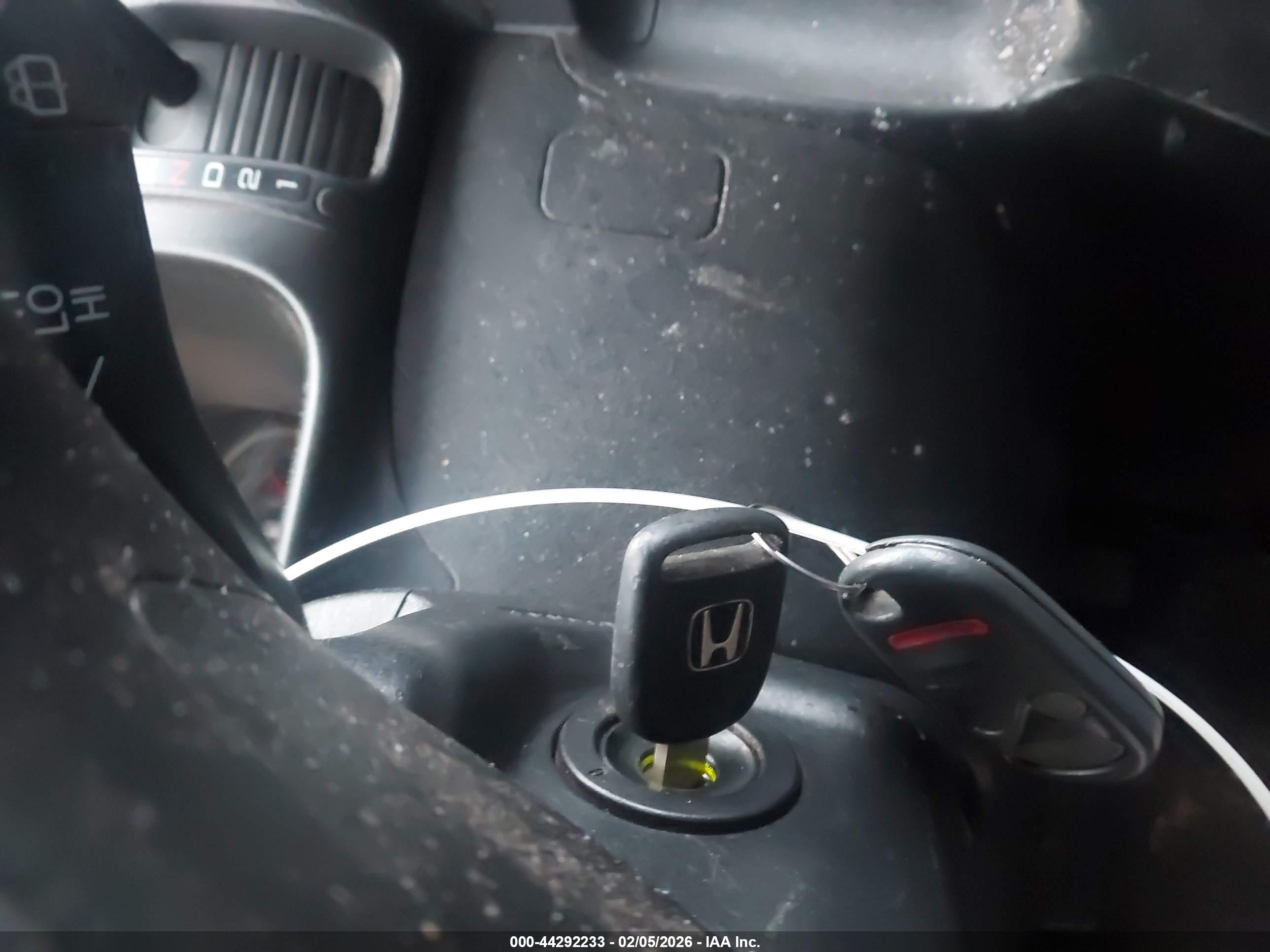 HONDA CR-V image 11