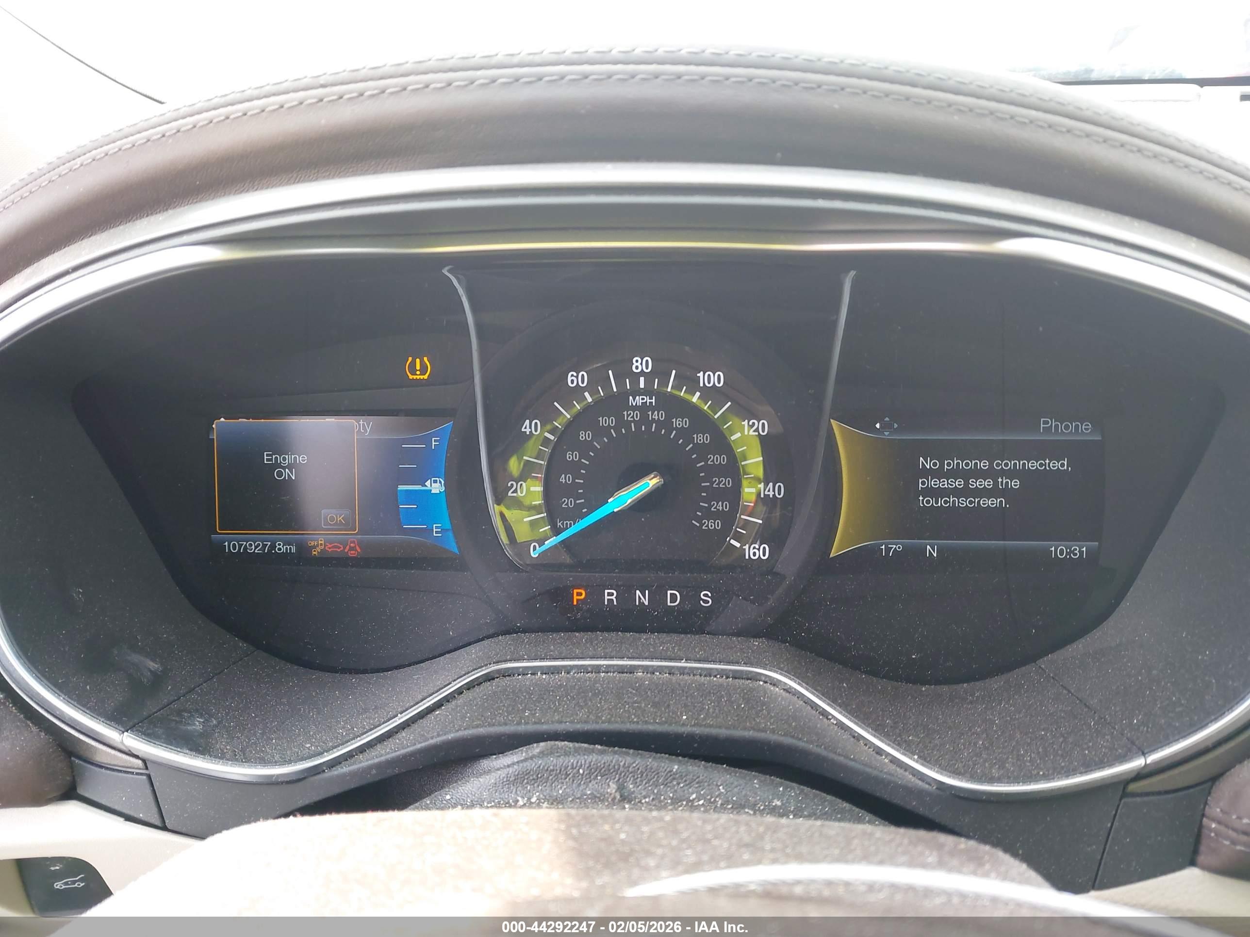 FORD FUSION image 7