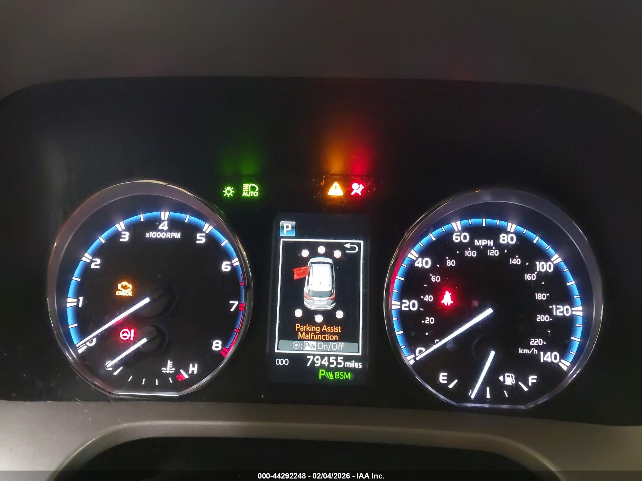 TOYOTA RAV4 image 7