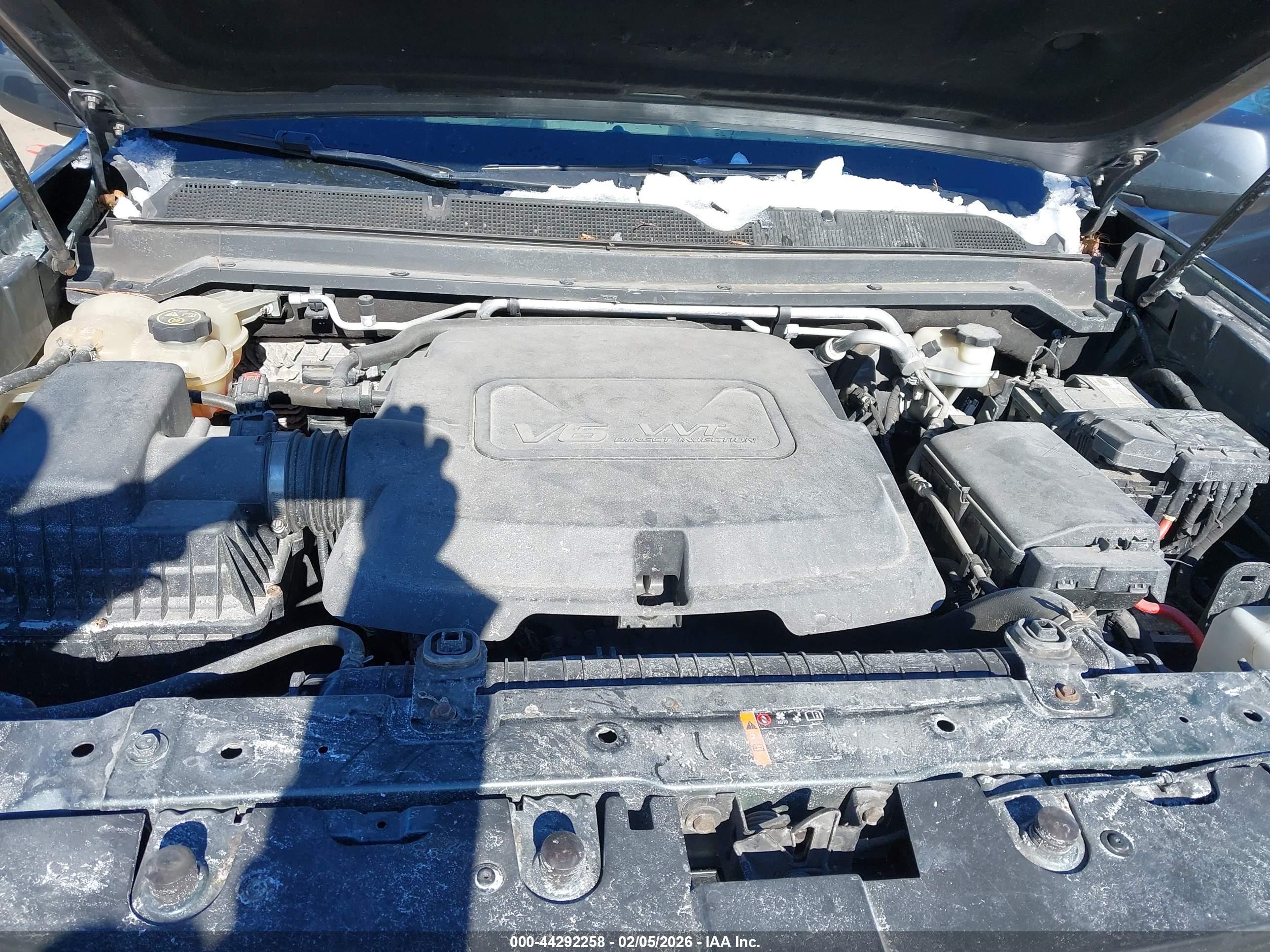 CHEVROLET COLORADO image 10