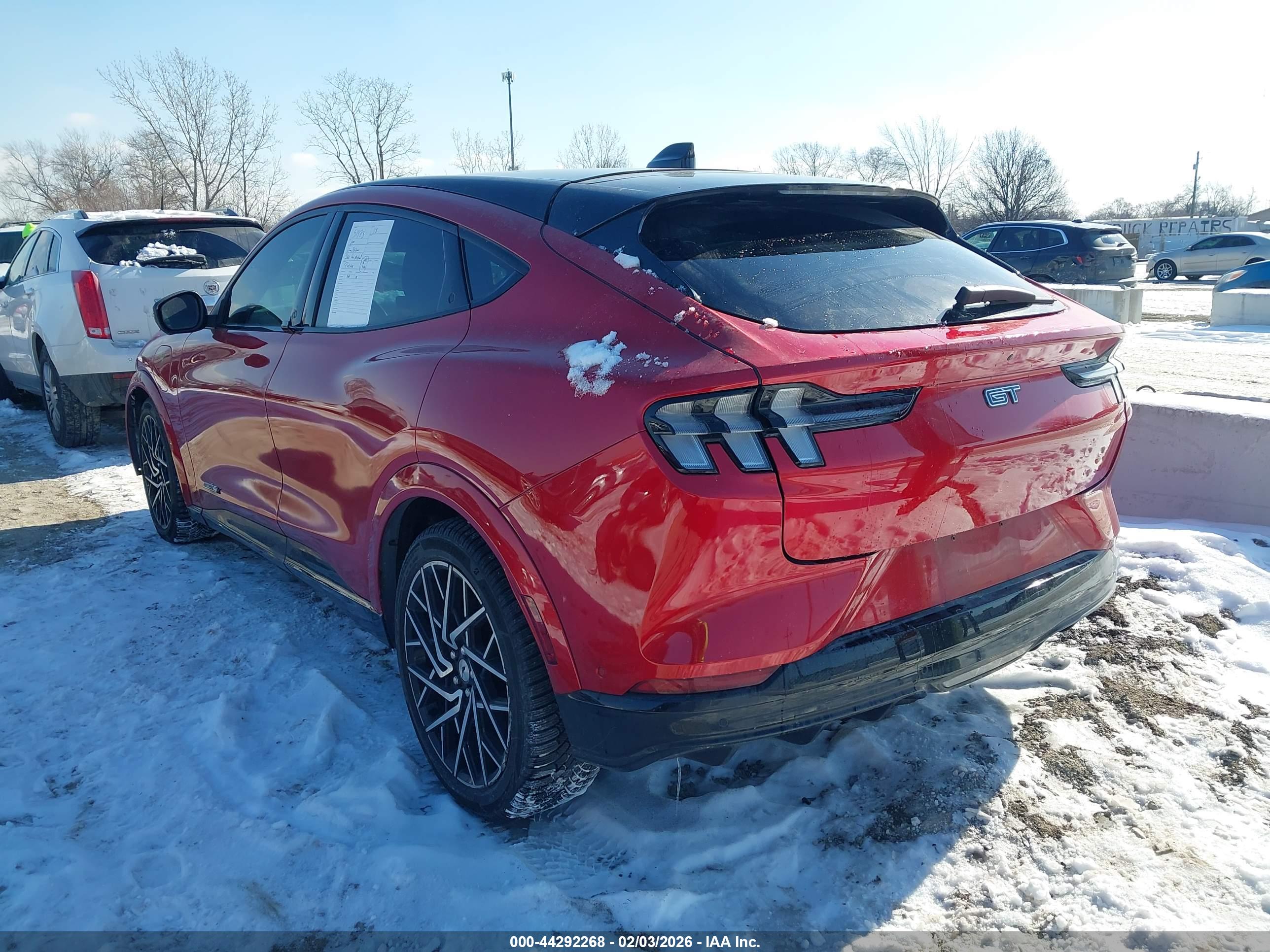 FORD MUSTANG image 3