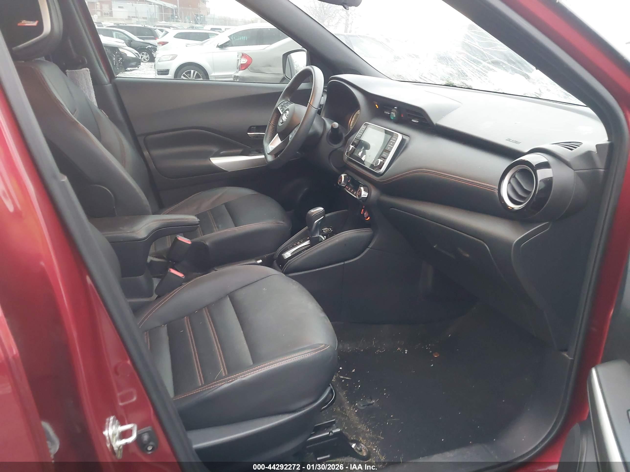 NISSAN KICKS image 5