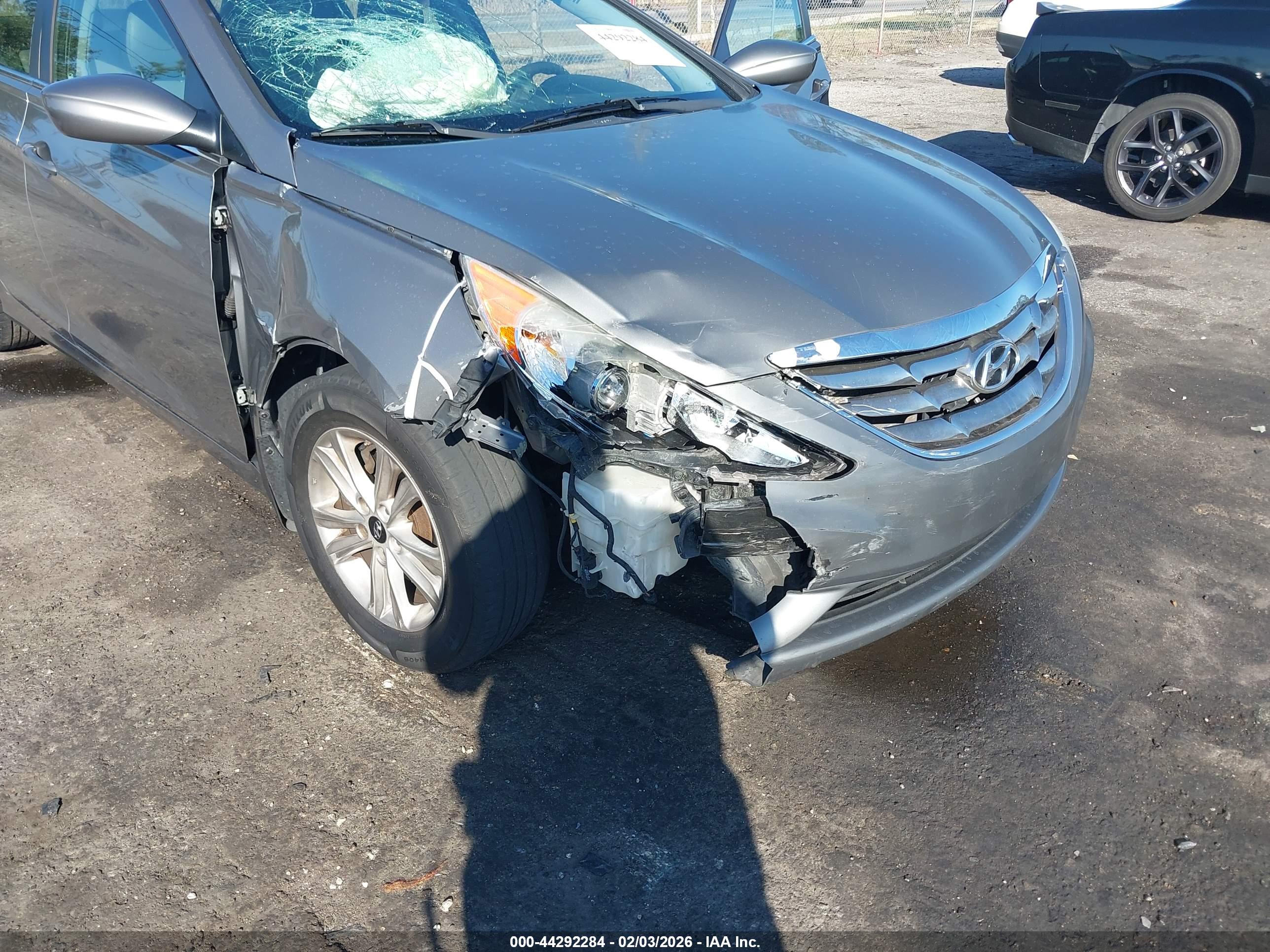 HYUNDAI SONATA image 6
