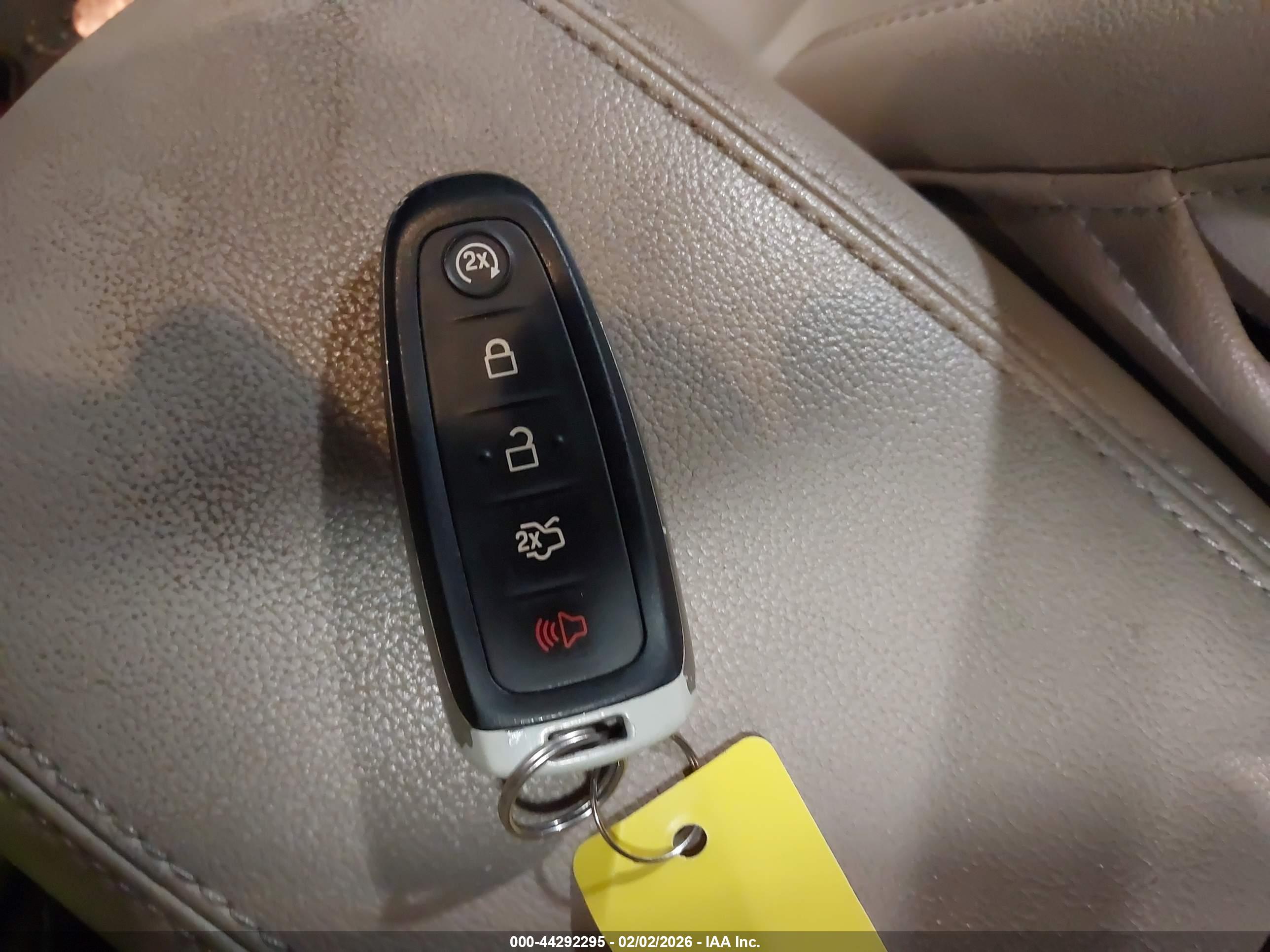 FORD ESCAPE image 11