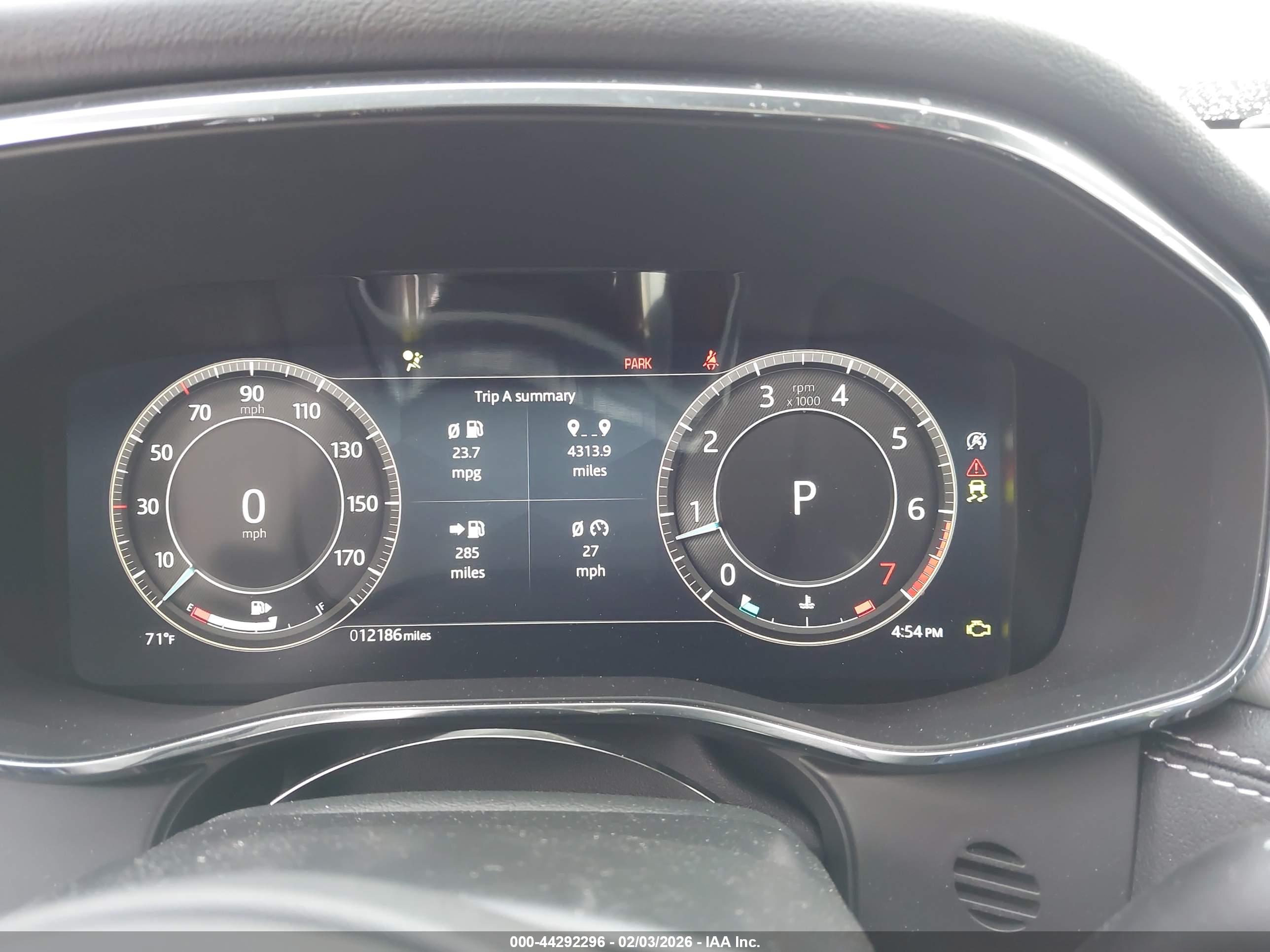 JAGUAR XF image 7